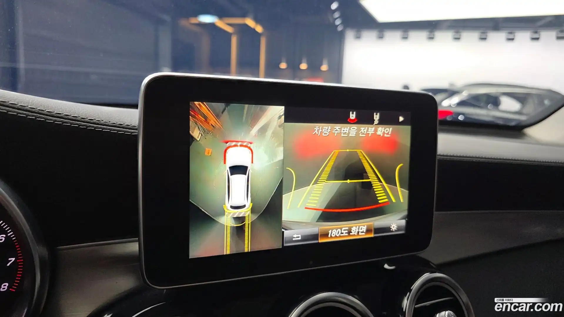 GLC-Class Mercedes-Benz 2019.10-OPTION-021
