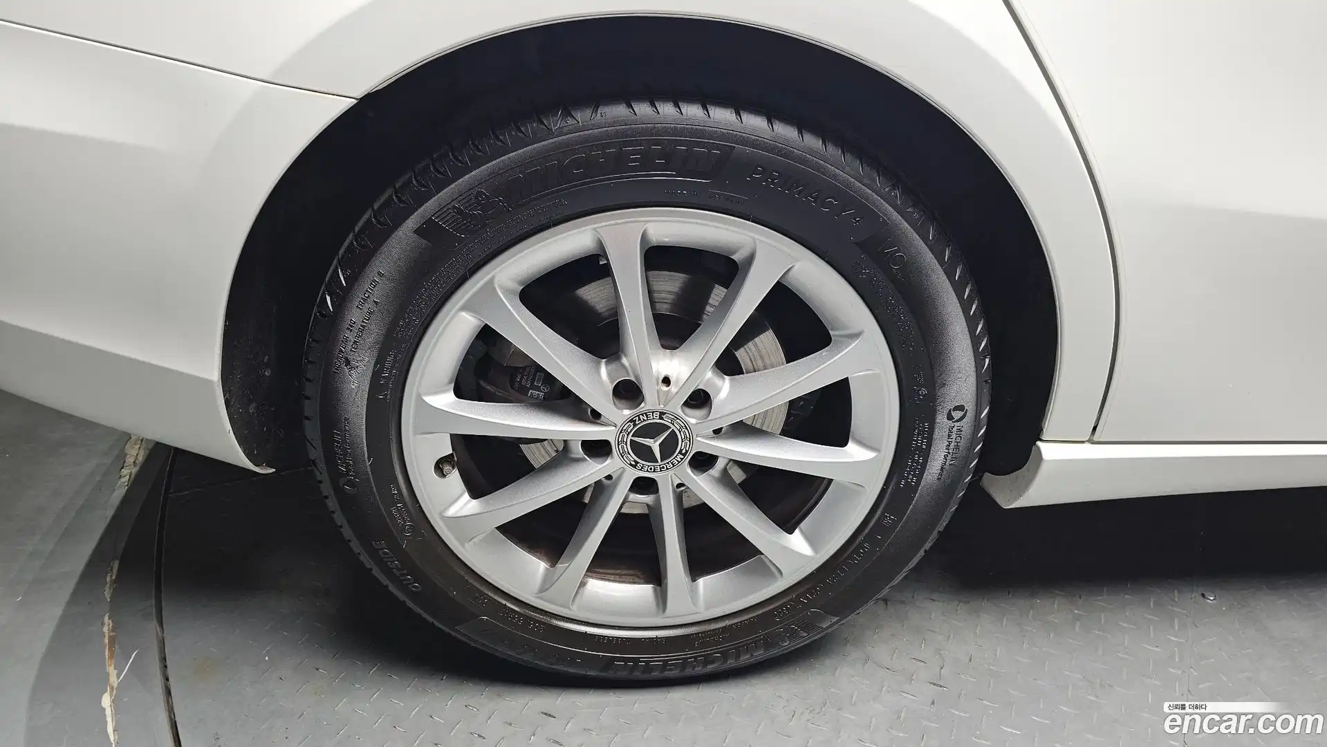 A-Class Mercedes-Benz 2020.3-OUTER-005