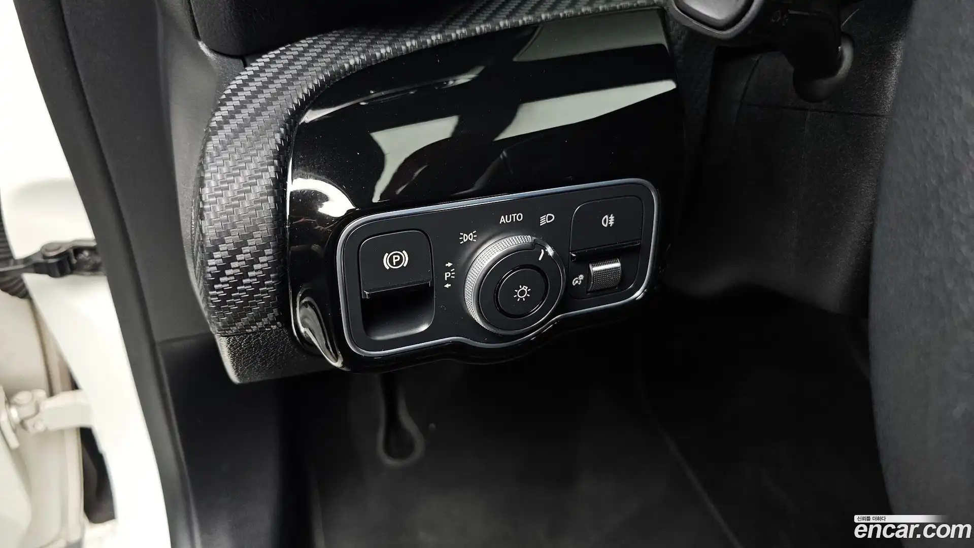 A-Class Mercedes-Benz 2020.3-OPTION-020