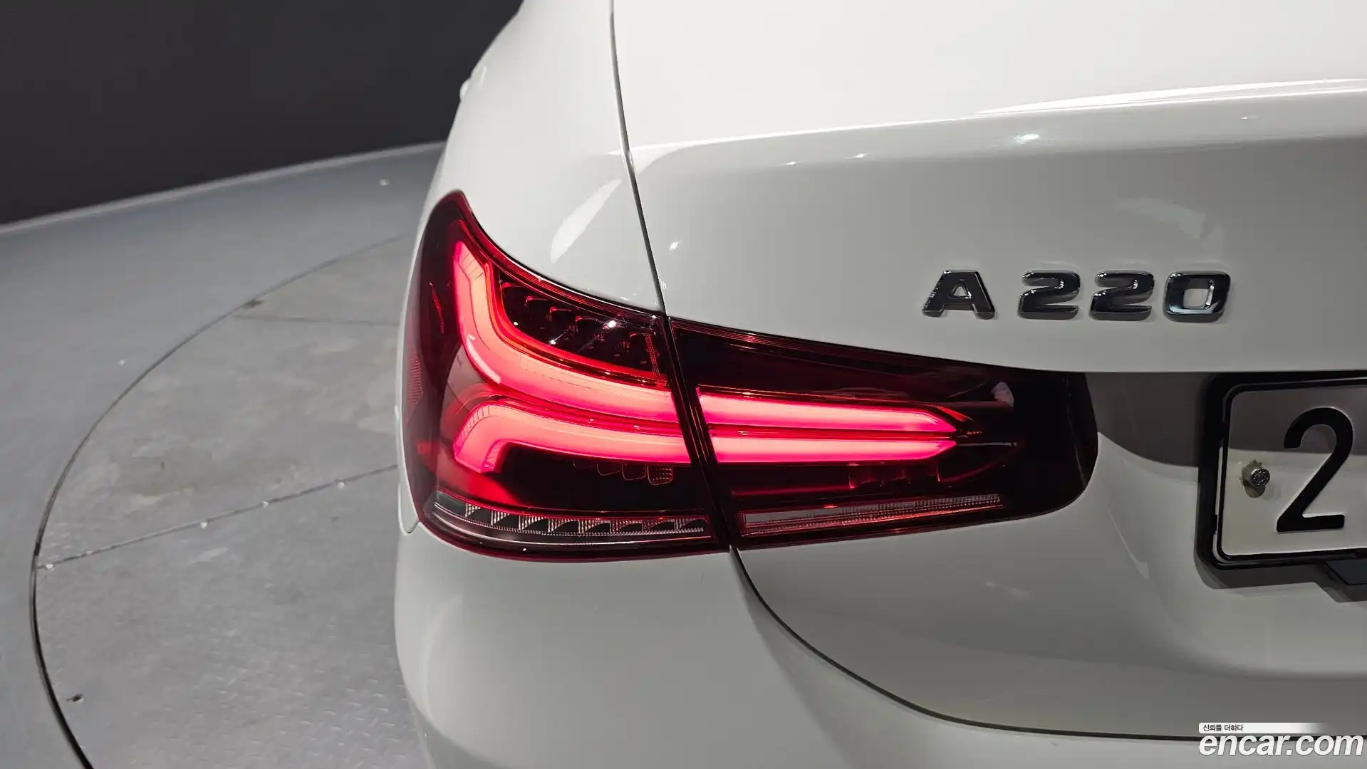 A-Class Mercedes-Benz 2020.3-OUTER-033