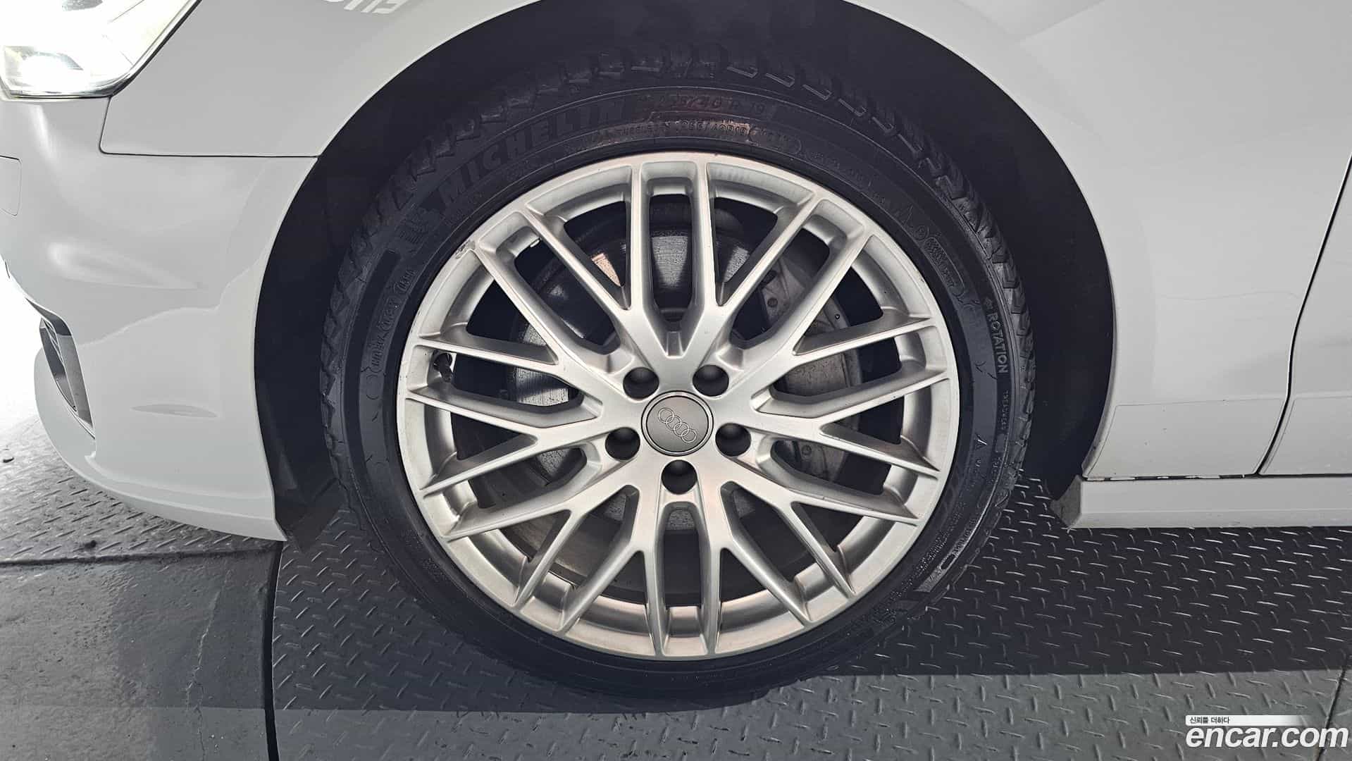 A6 Audi 2016.11-OUTER-005