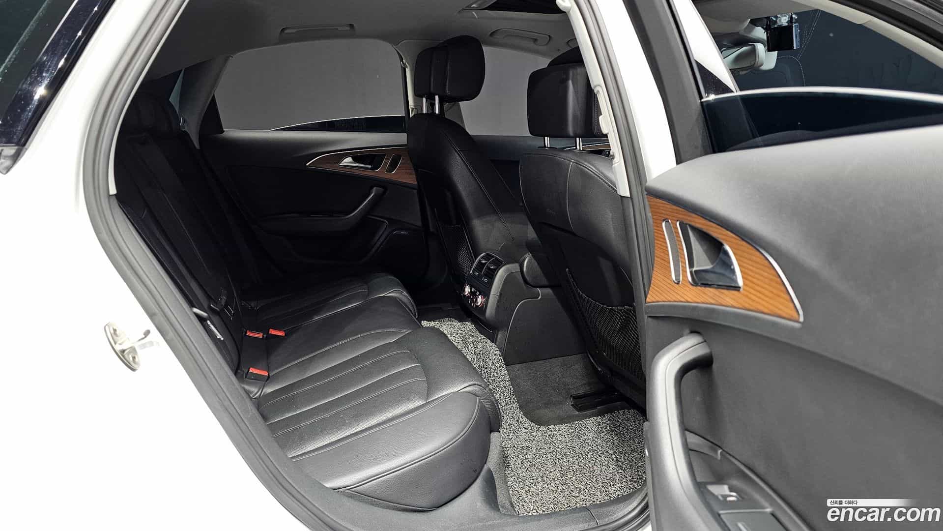 A6 Audi 2016.11-OPTION-016