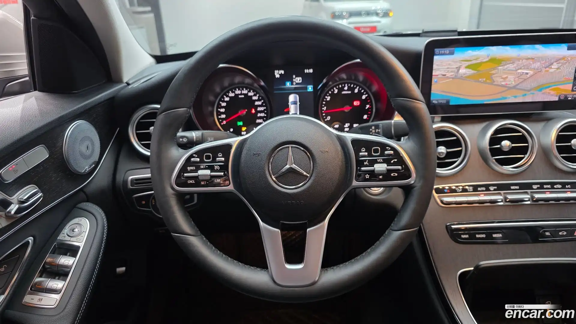 C-Class Mercedes-Benz 2020.7-OPTION-017
