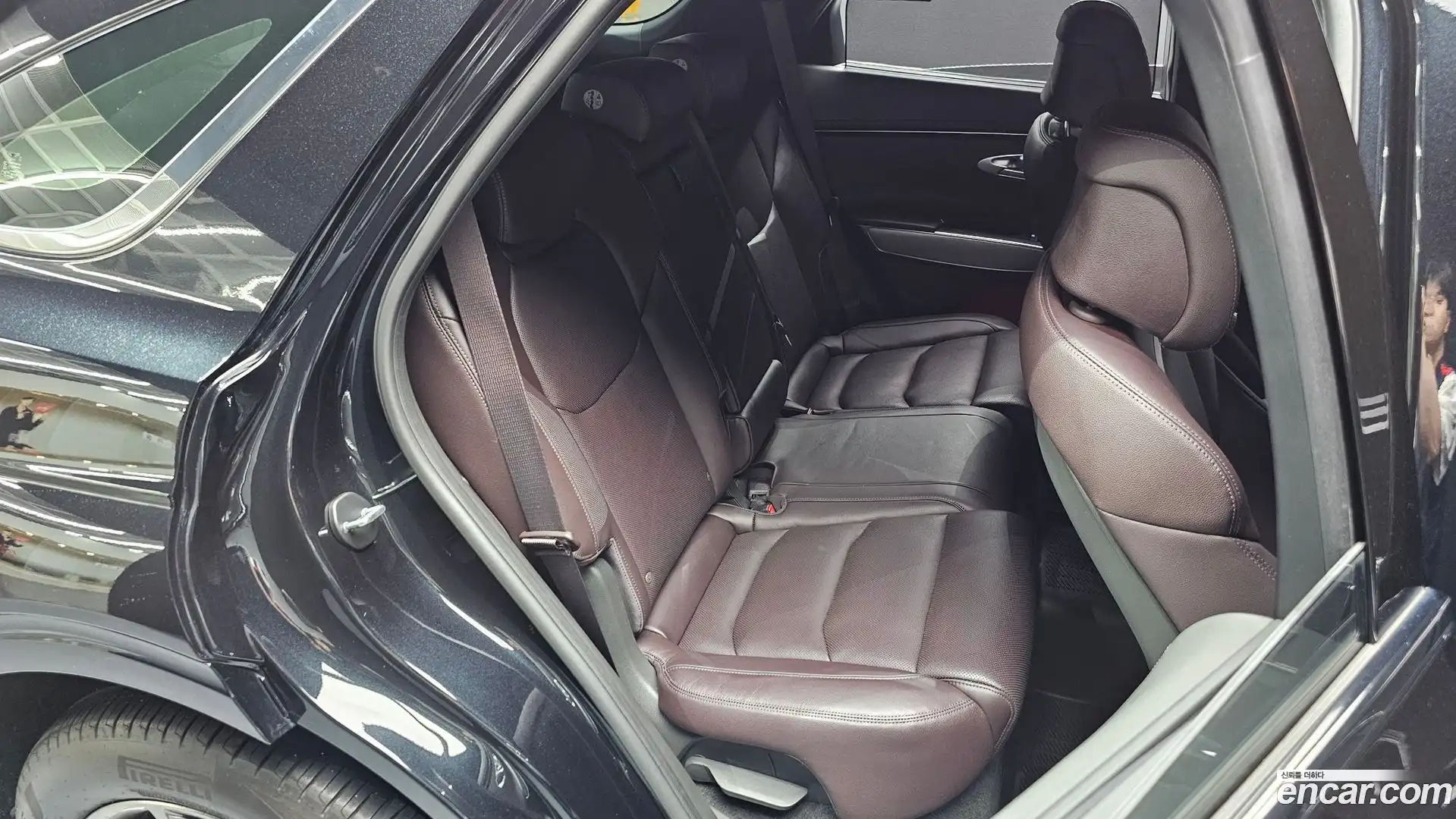 GV70 Genesis 2022.2-INNER-036