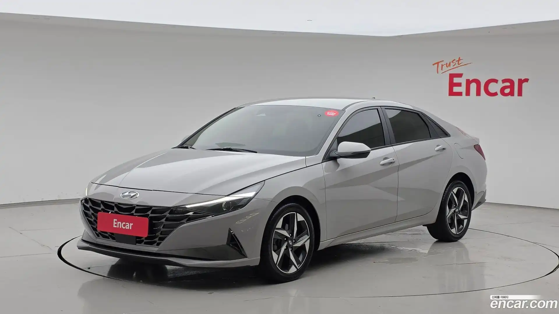 AVANTE Hyundai 2020.9-OUTER-001