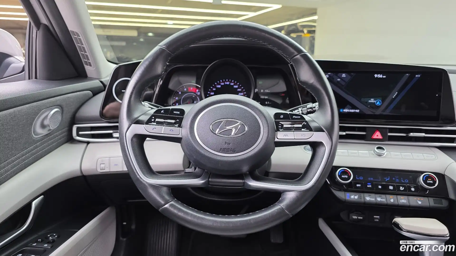 AVANTE Hyundai 2020.9-OPTION-017