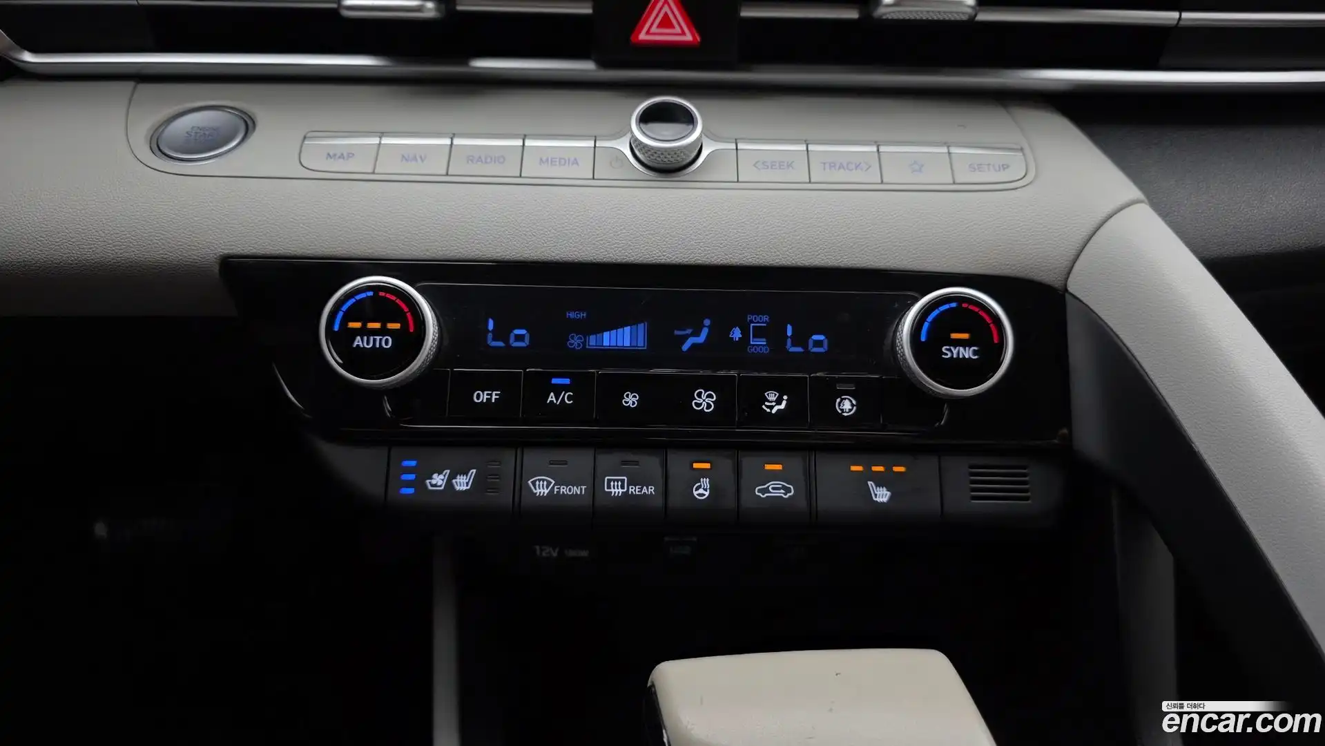 AVANTE Hyundai 2020.9-OPTION-021