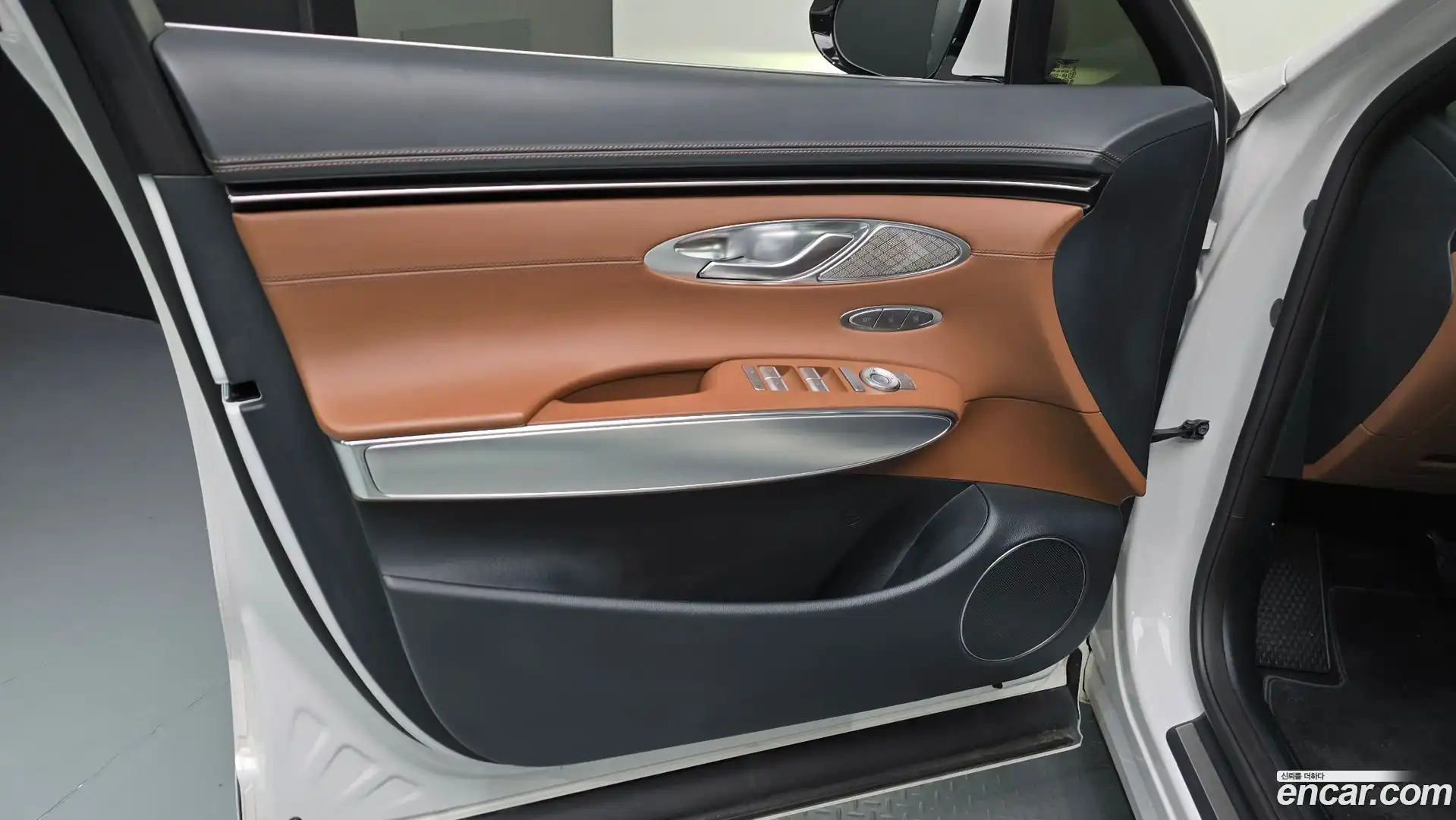 GV70 Genesis 2022.4-INNER-034