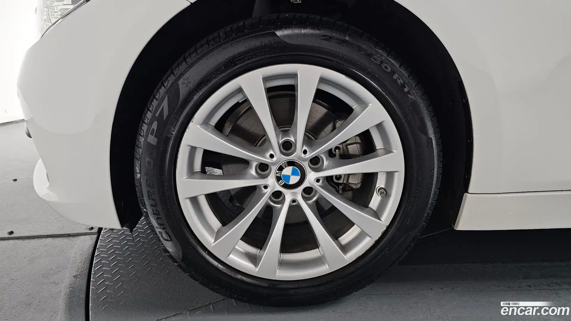 3-Series BMW 2018.1-OUTER-005