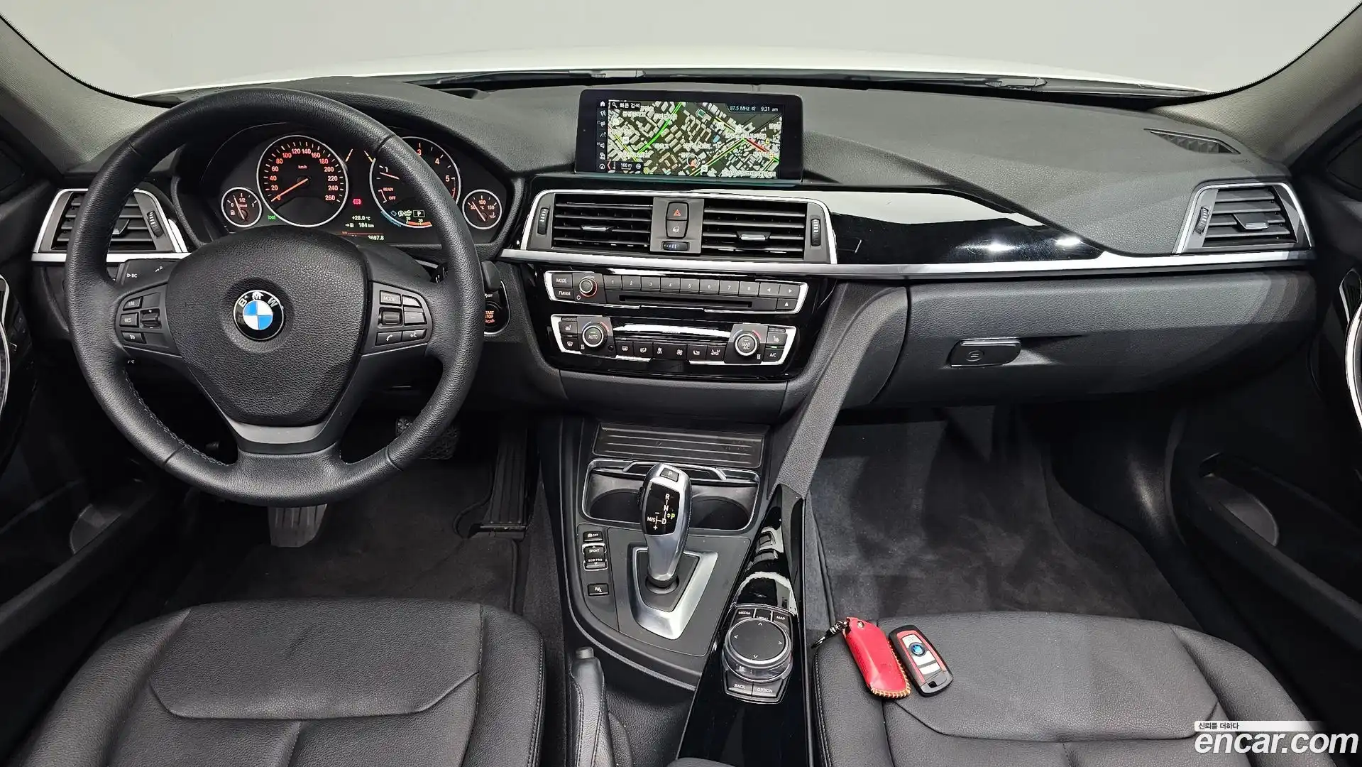 3-Series BMW 2018.1-INNER-007