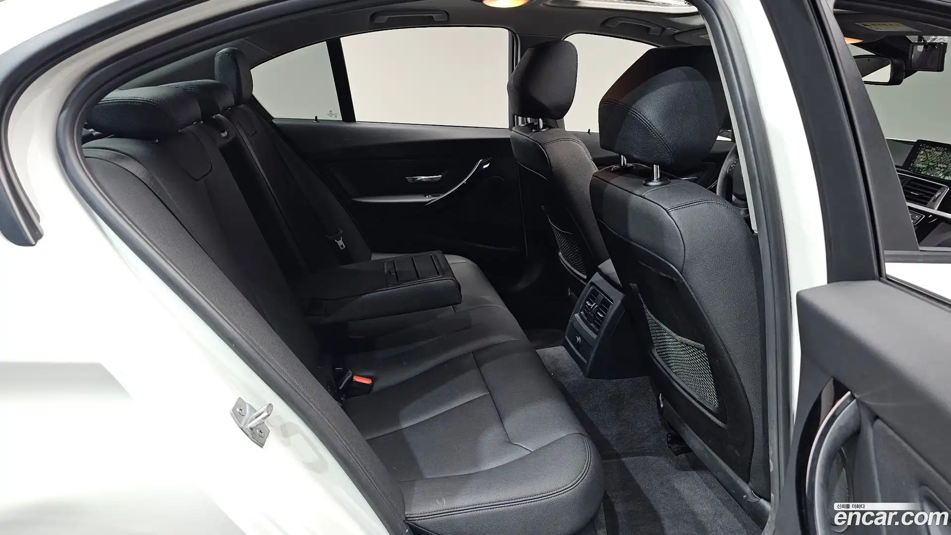 3-Series BMW 2018.1-OPTION-016