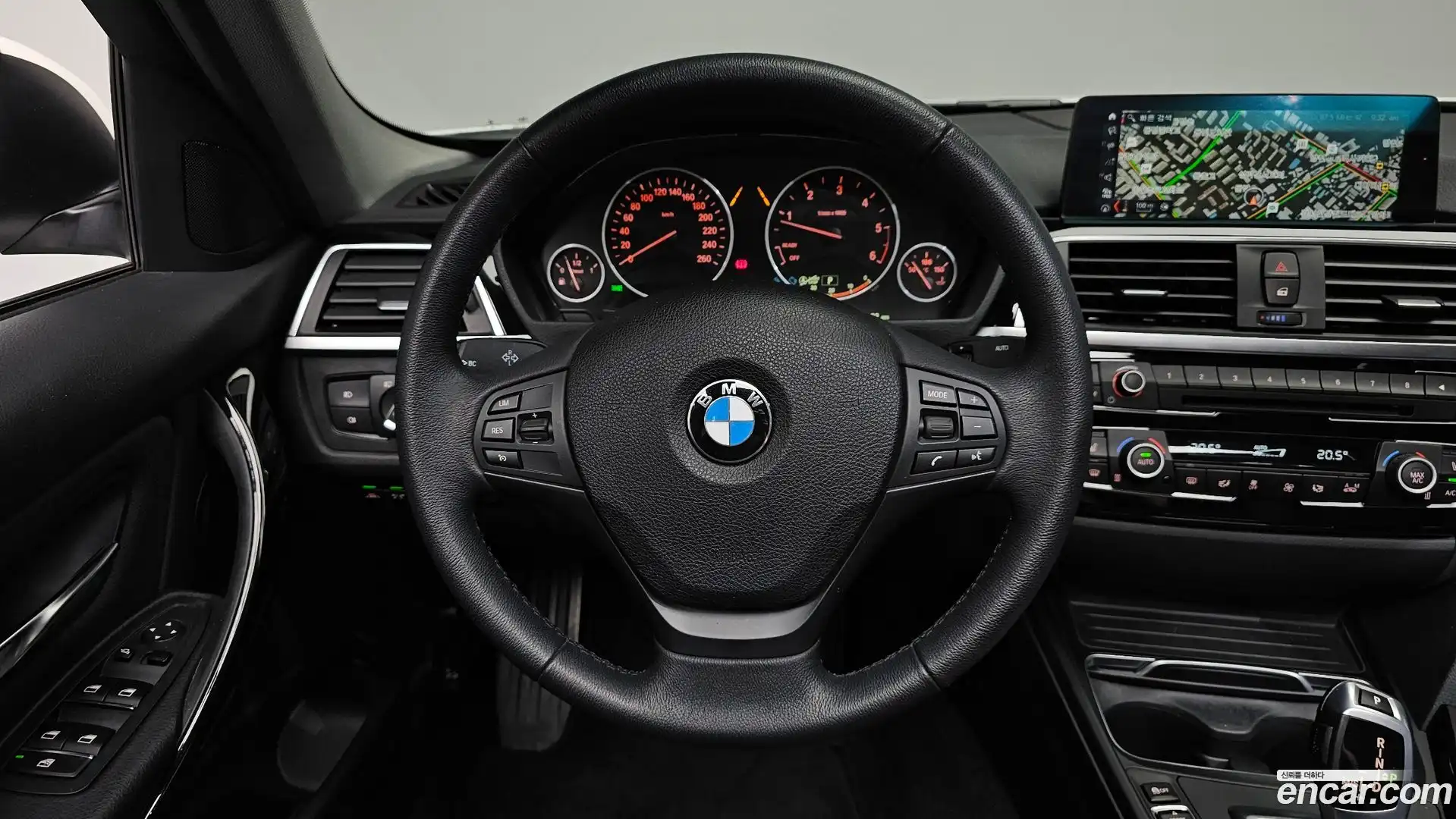 3-Series BMW 2018.1-OPTION-017