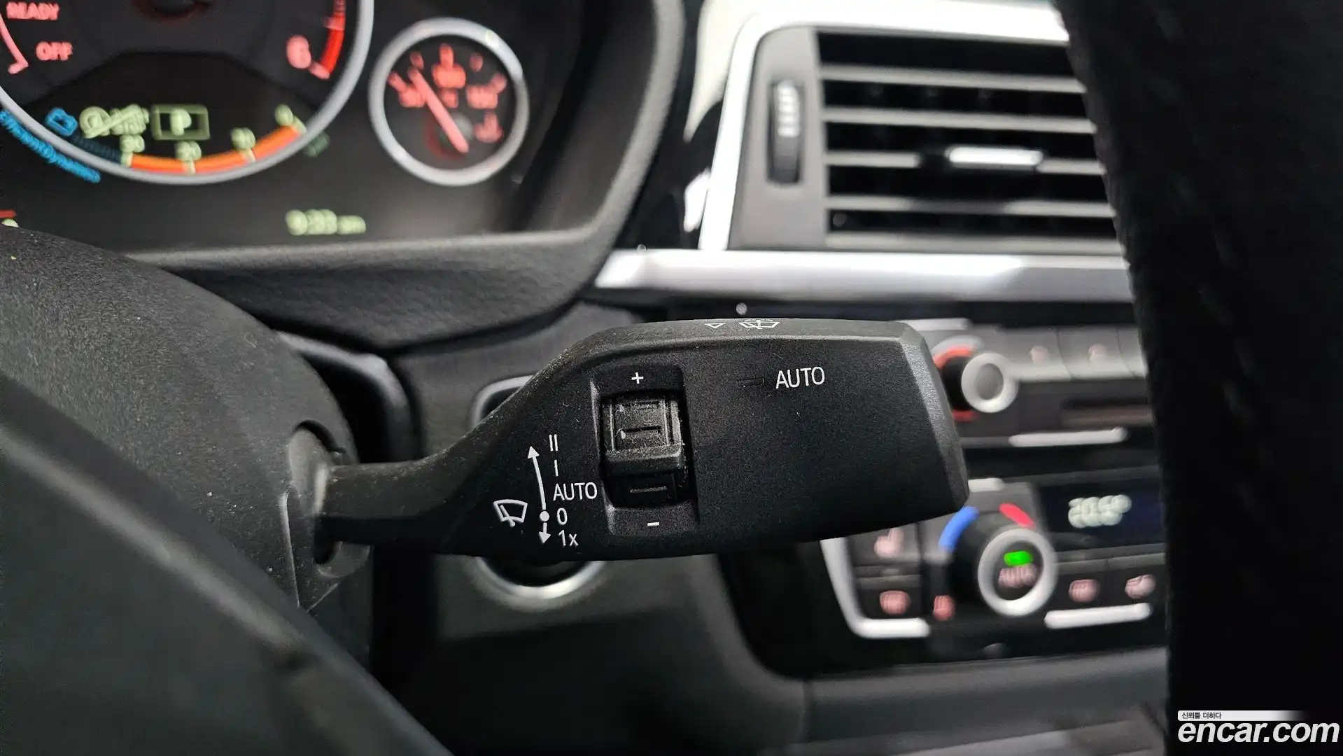 3-Series BMW 2018.1-OPTION-040