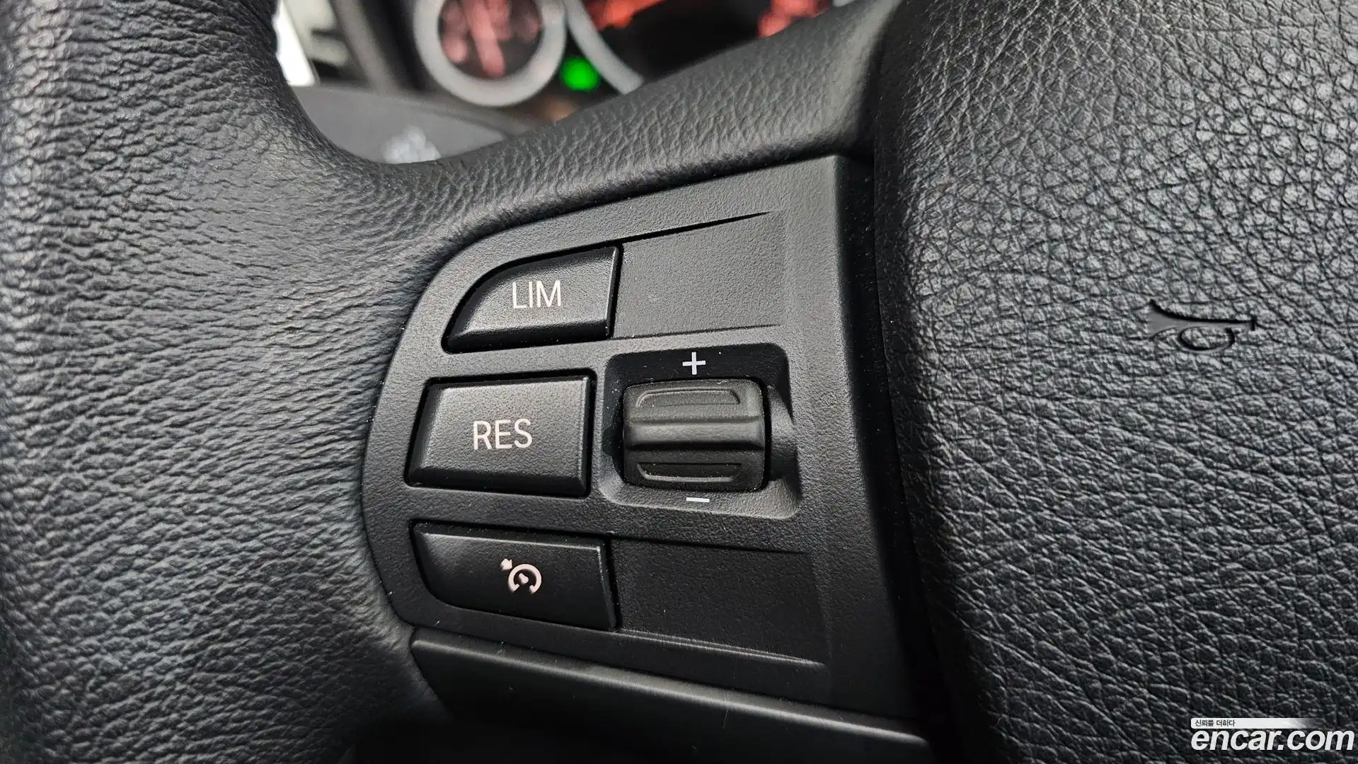 3-Series BMW 2018.1-OPTION-045