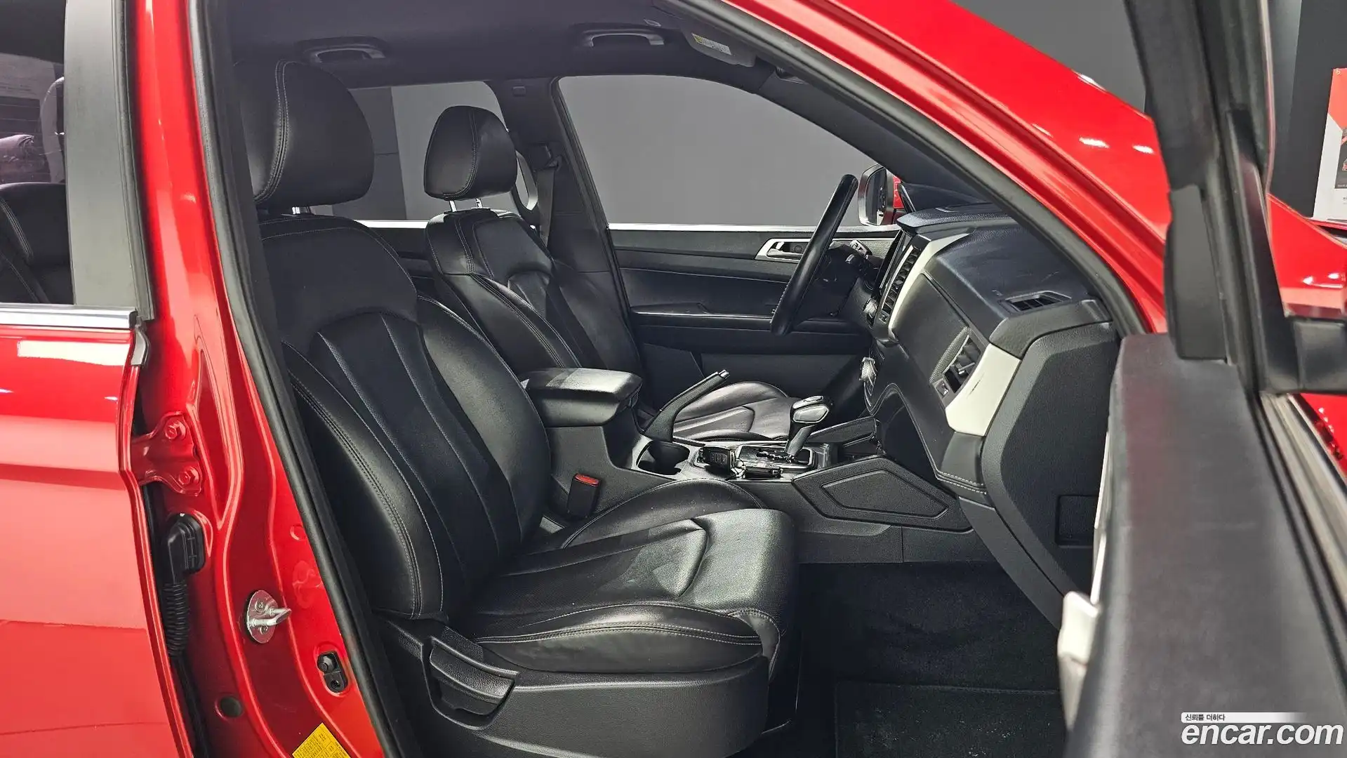 Rexton KG Mobility 2019.6-OPTION-015