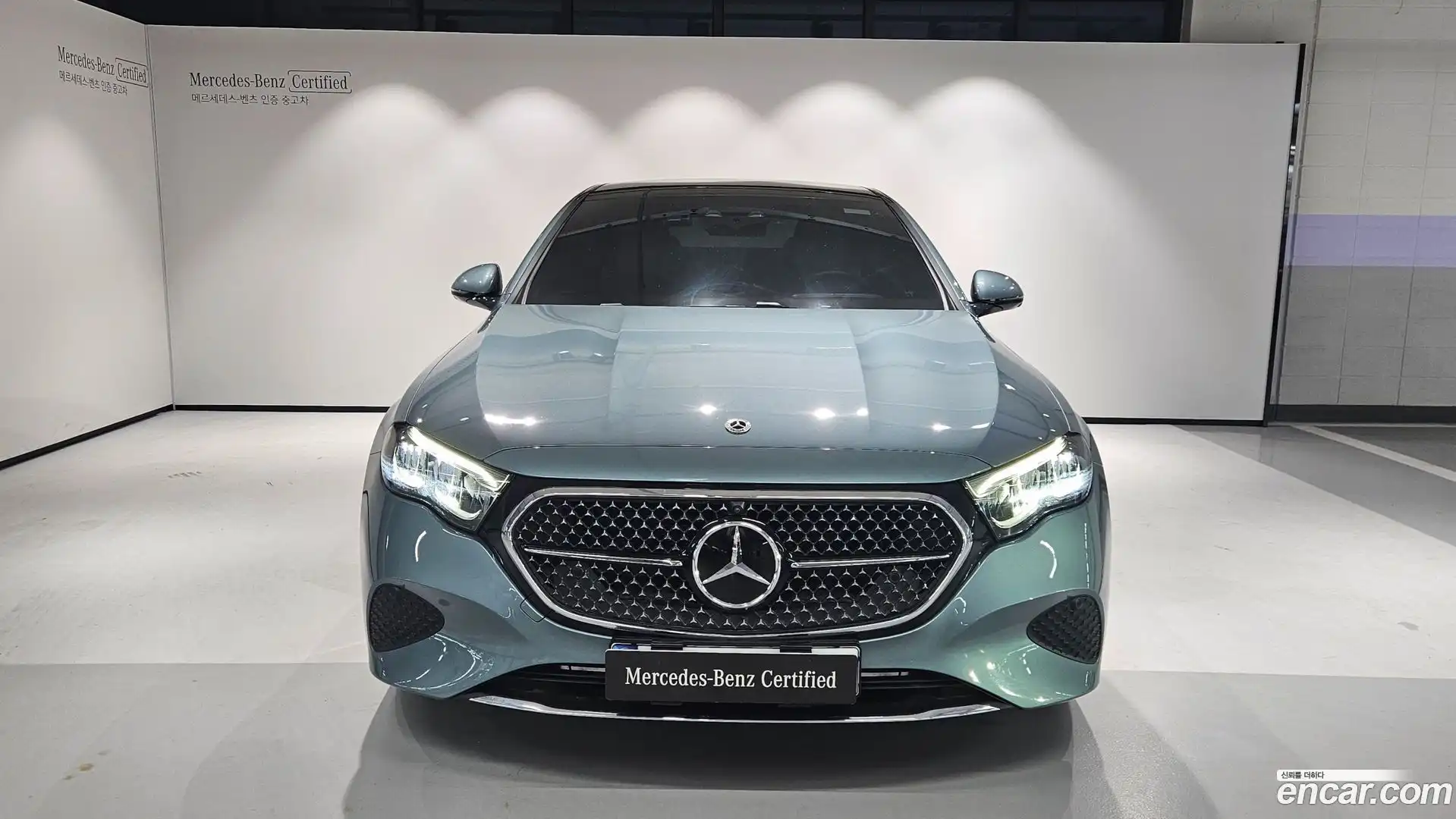 E-Class Mercedes-Benz 2025.2-OUTER-003