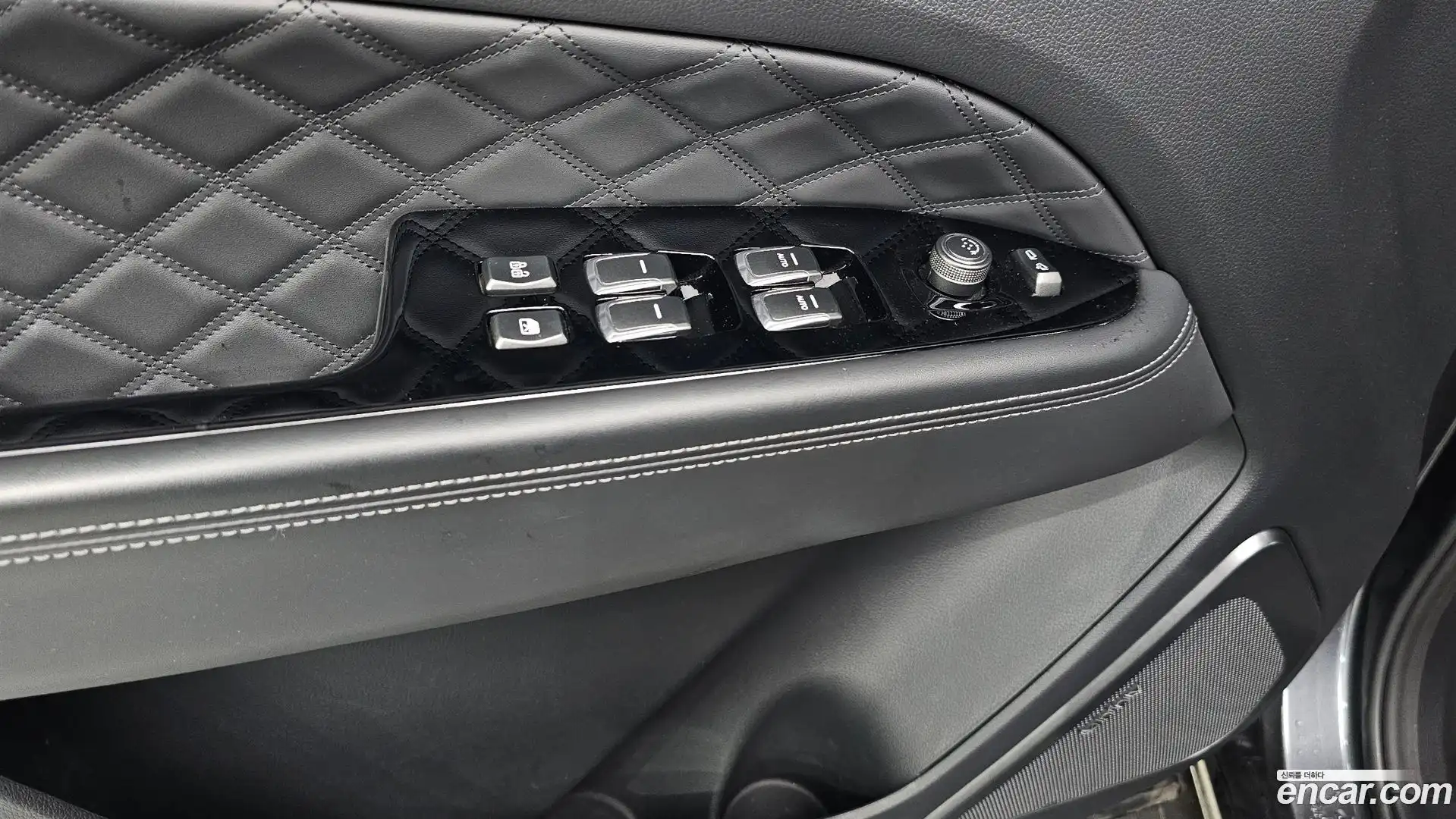 Rexton KG Mobility 2020.7-OPTION-022