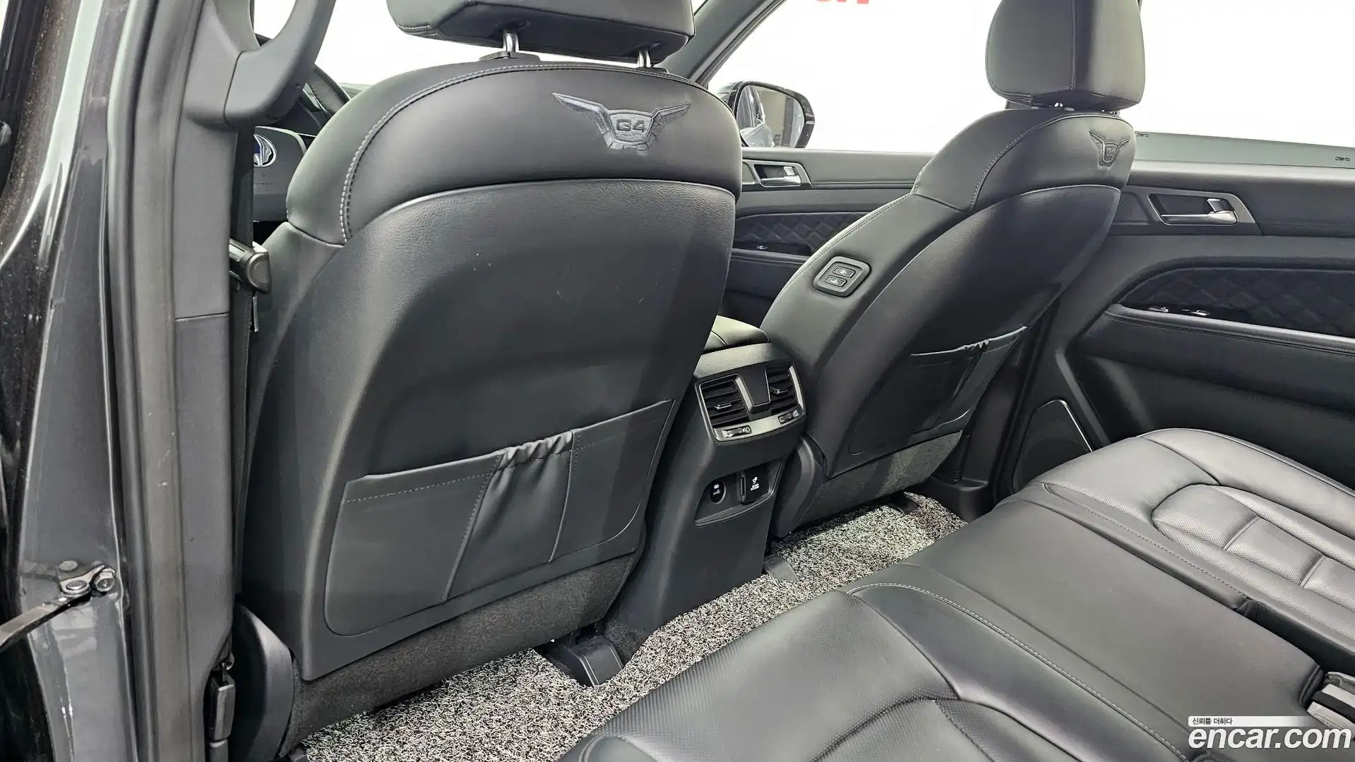 Rexton KG Mobility 2020.7-OPTION-041