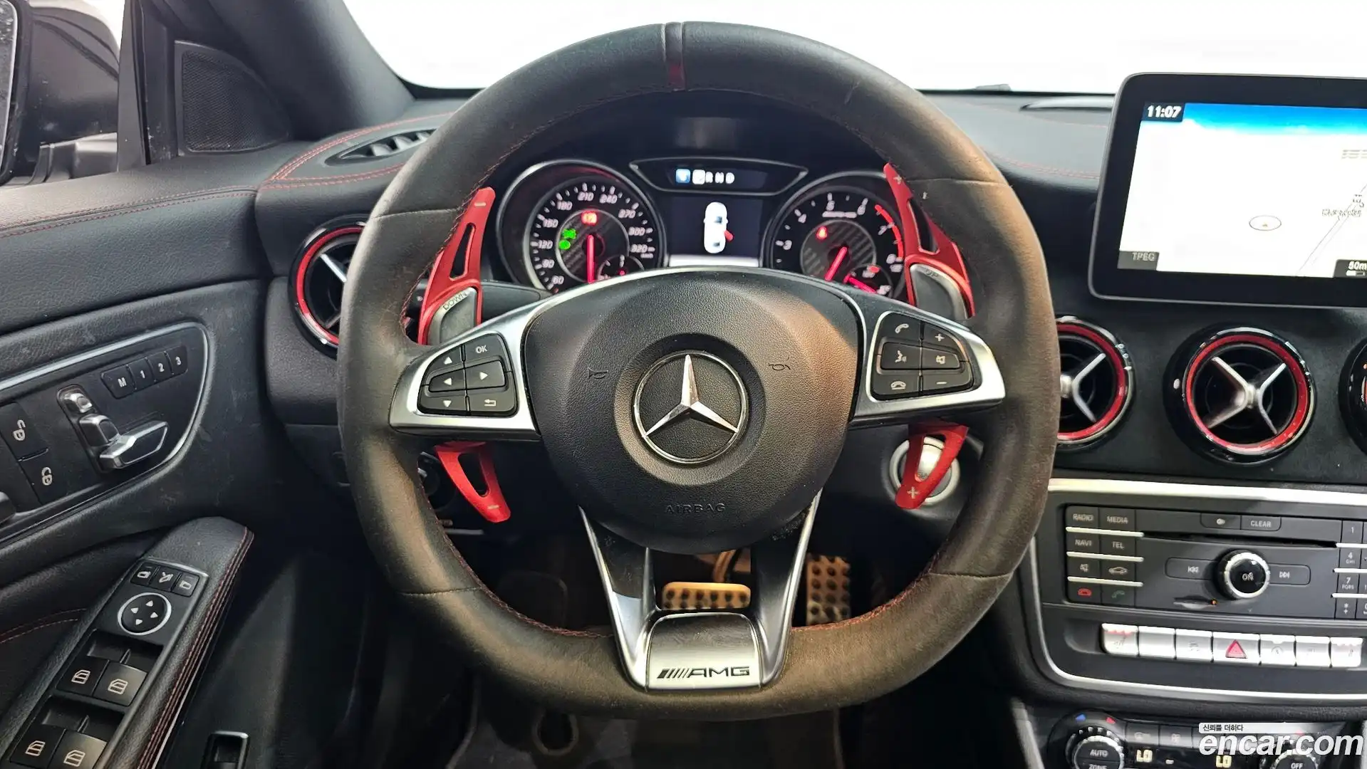 CLA-Class Mercedes-Benz 2017.8-OPTION-016