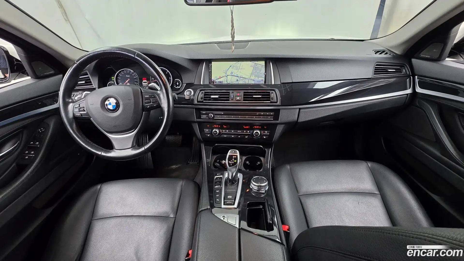 5-Series BMW 2016.4-INNER-007