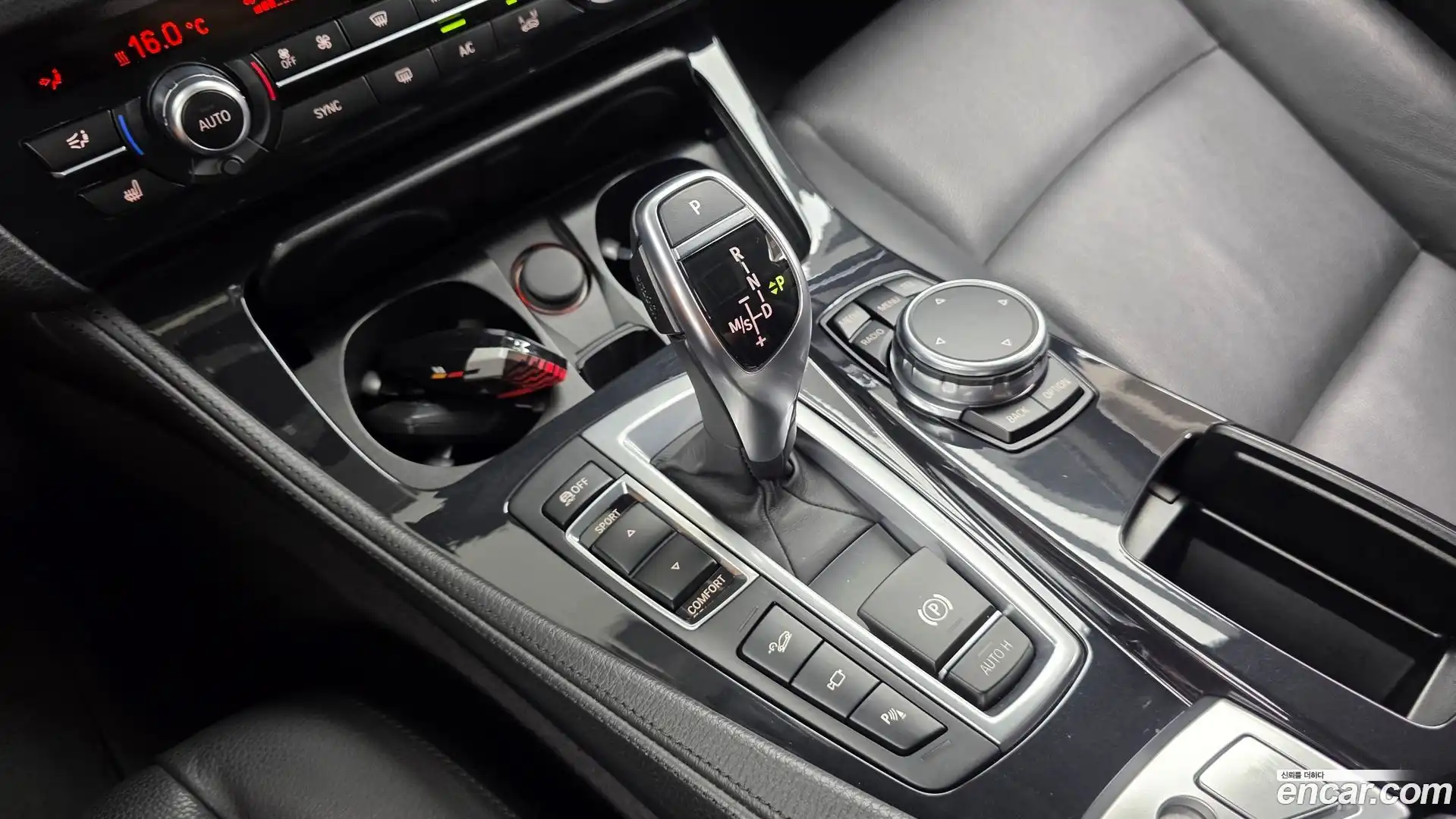 5-Series BMW 2016.4-INNER-009