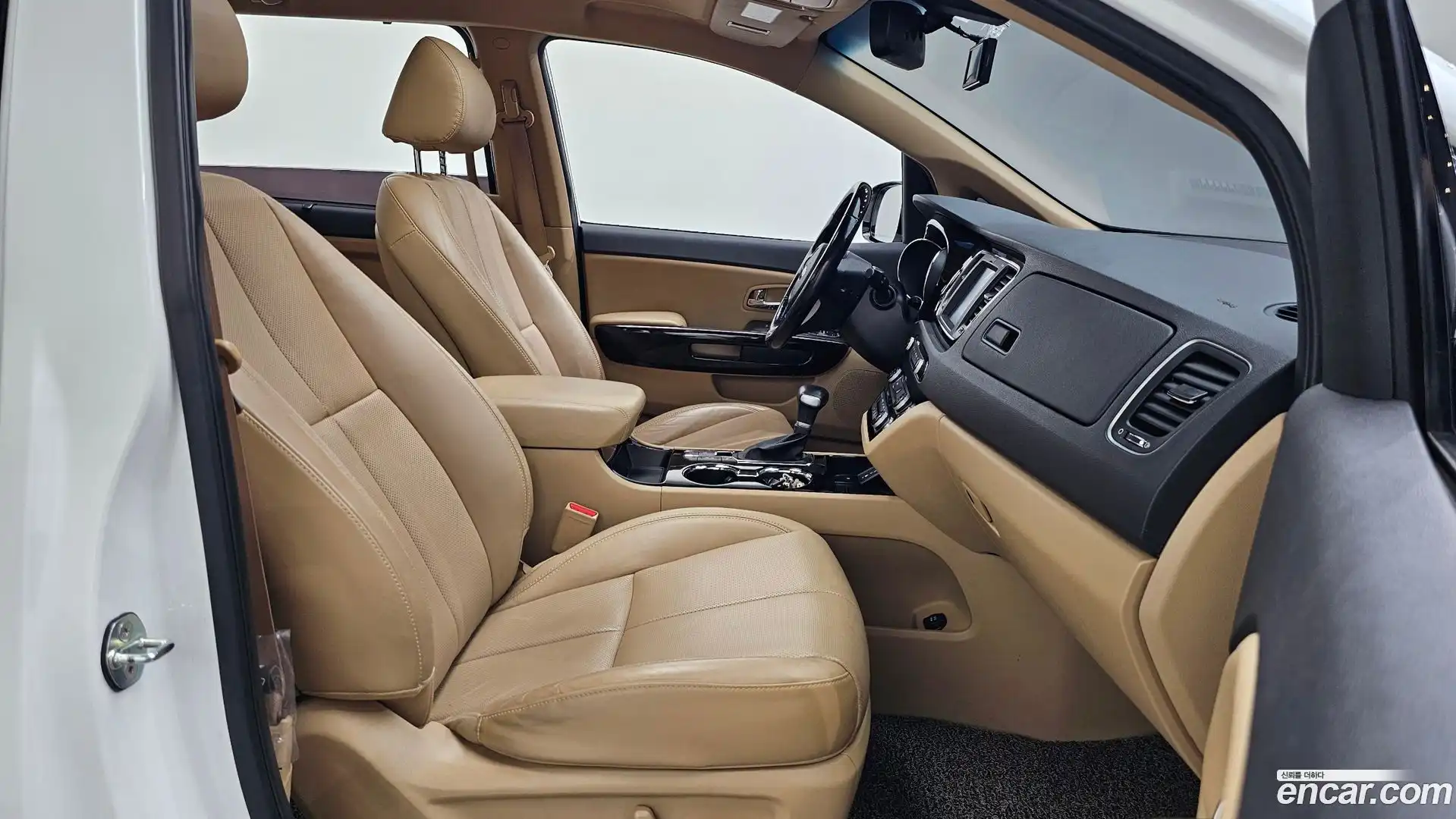 Canival Kia 2019.9-OPTION-015