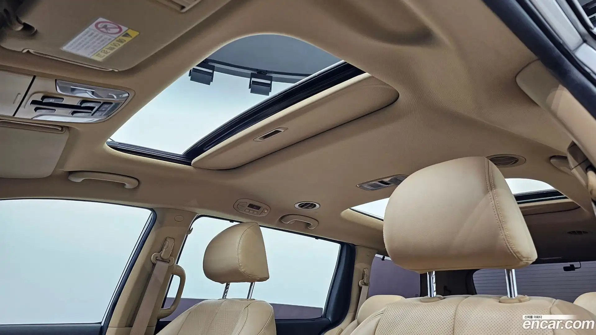 Canival Kia 2019.9-OPTION-023