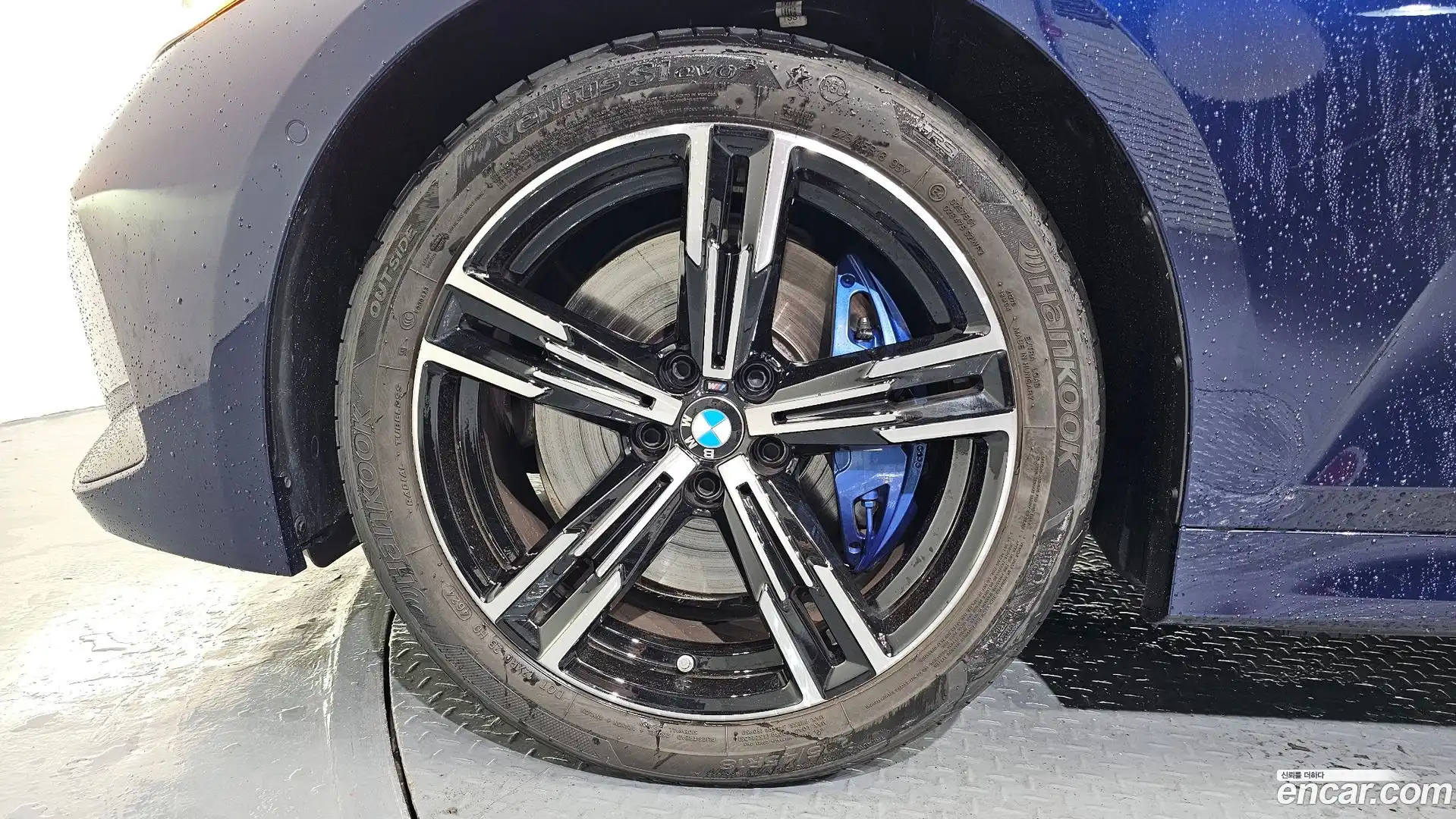 3-Series BMW 2025.4-OUTER-005