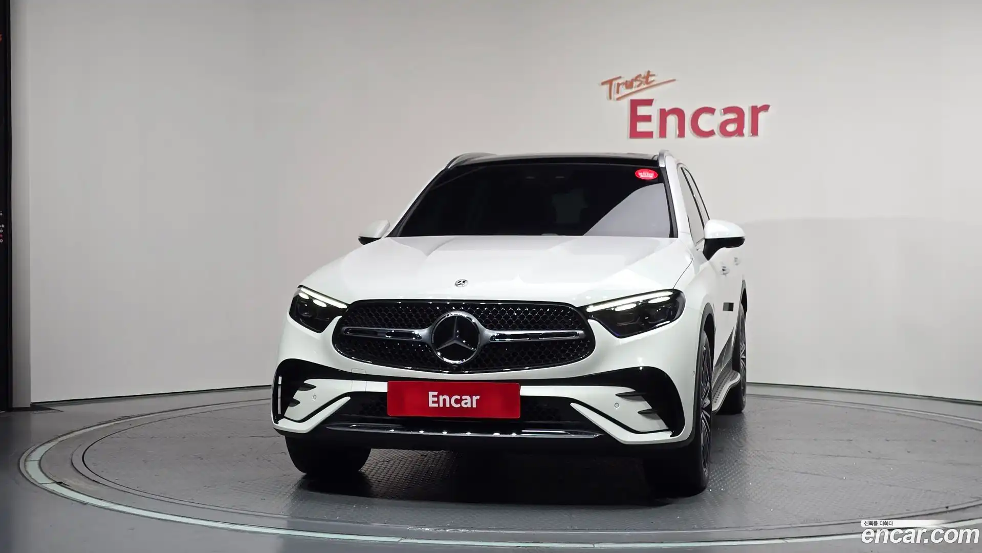 GLC-Class Mercedes-Benz 2024.6-OUTER-003