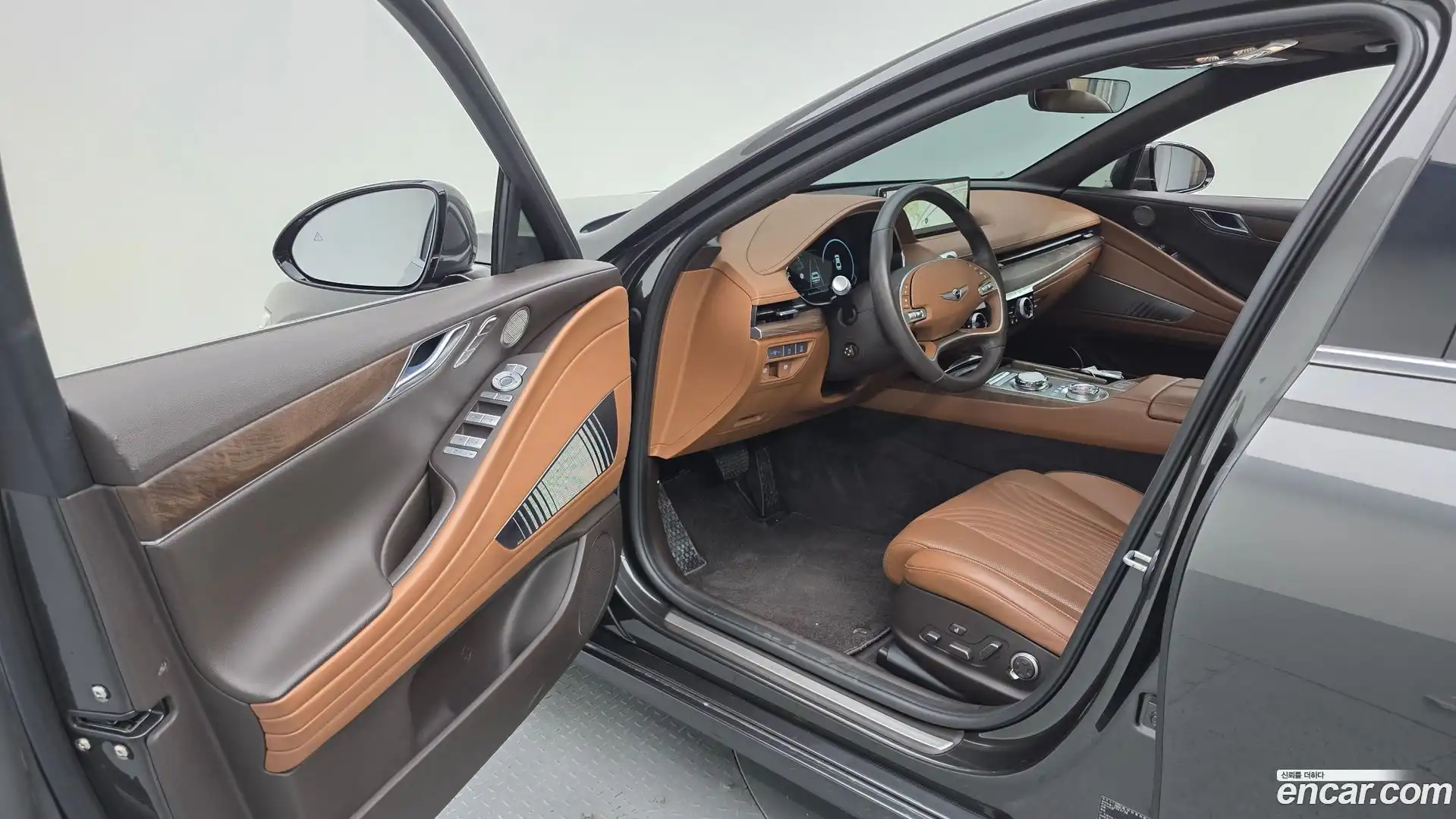 G80 Genesis 2023.4-INNER-010