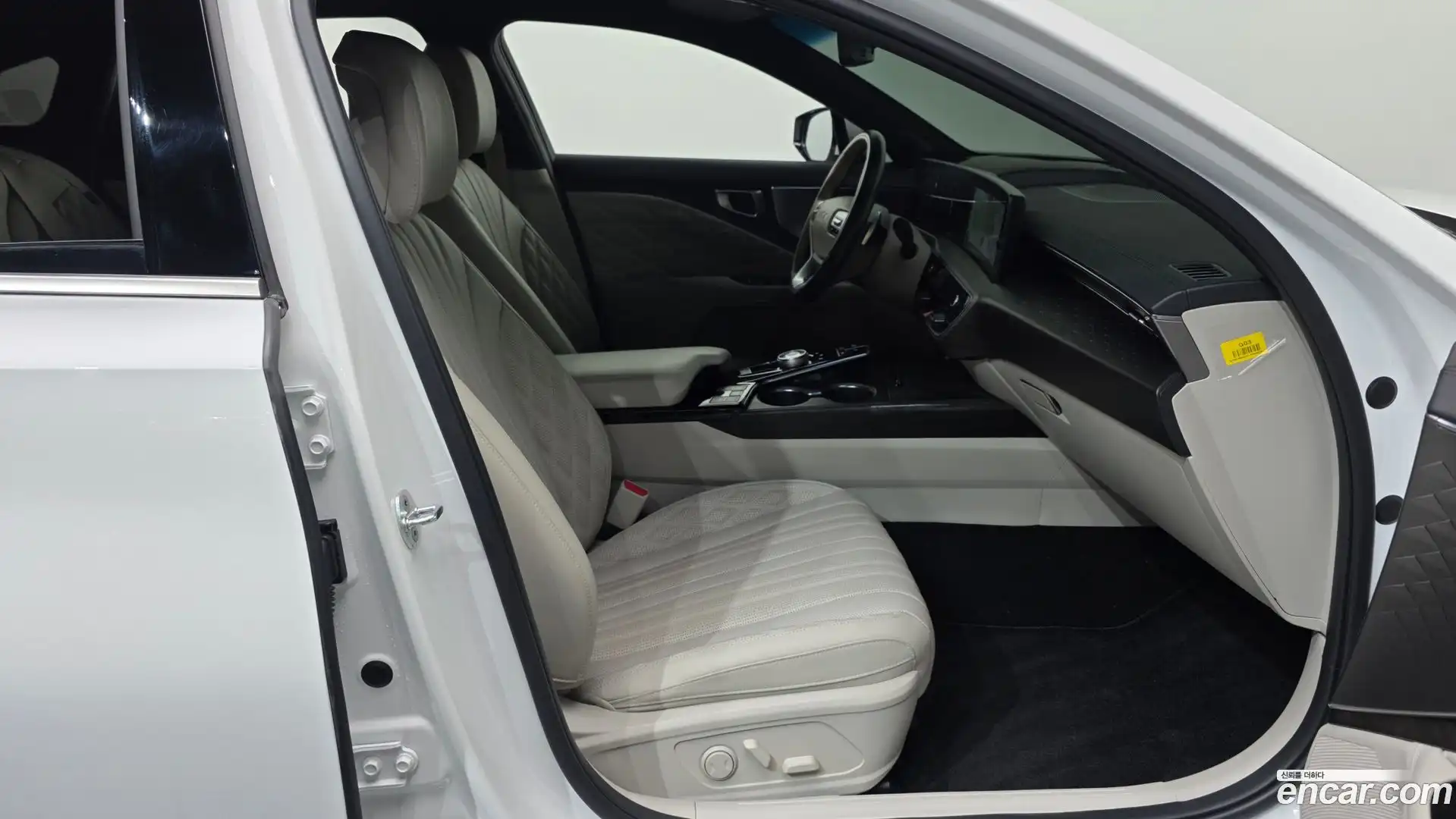 K8 Kia 2022.7-OPTION-015