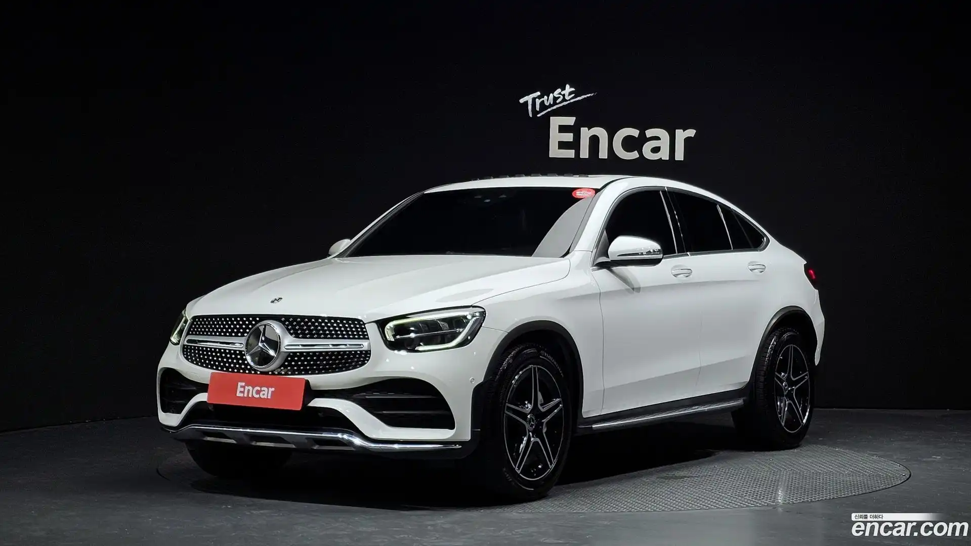 GLC-Class Mercedes-Benz 2020.3-OUTER-001