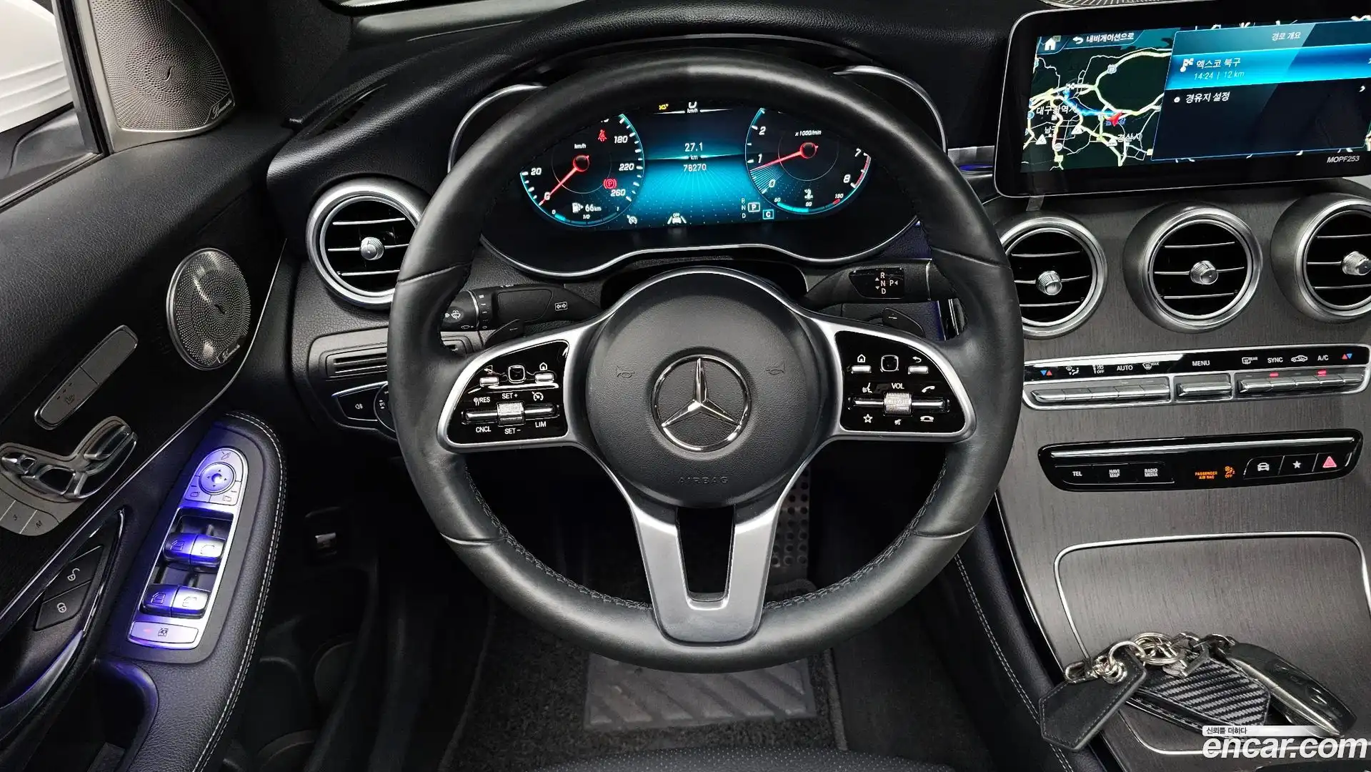 GLC-Class Mercedes-Benz 2020.3-OPTION-017