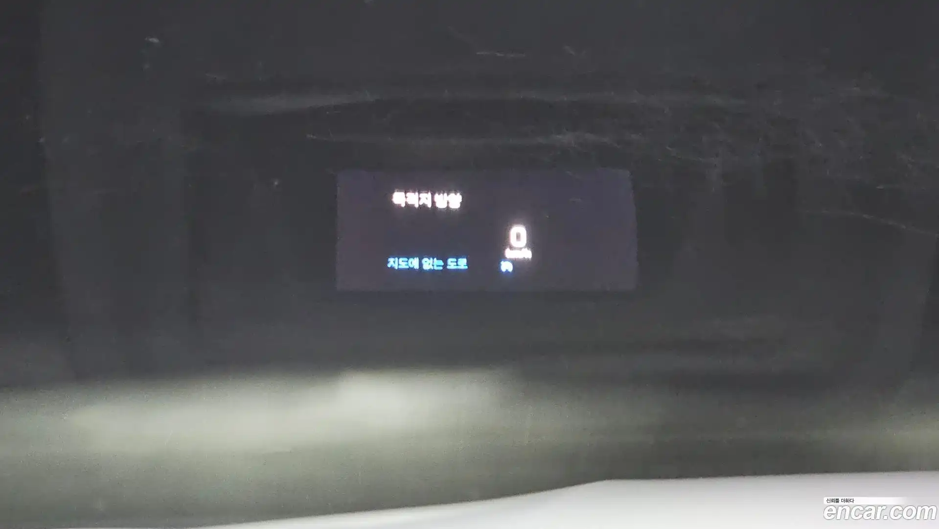 GLC-Class Mercedes-Benz 2020.3-OPTION-023