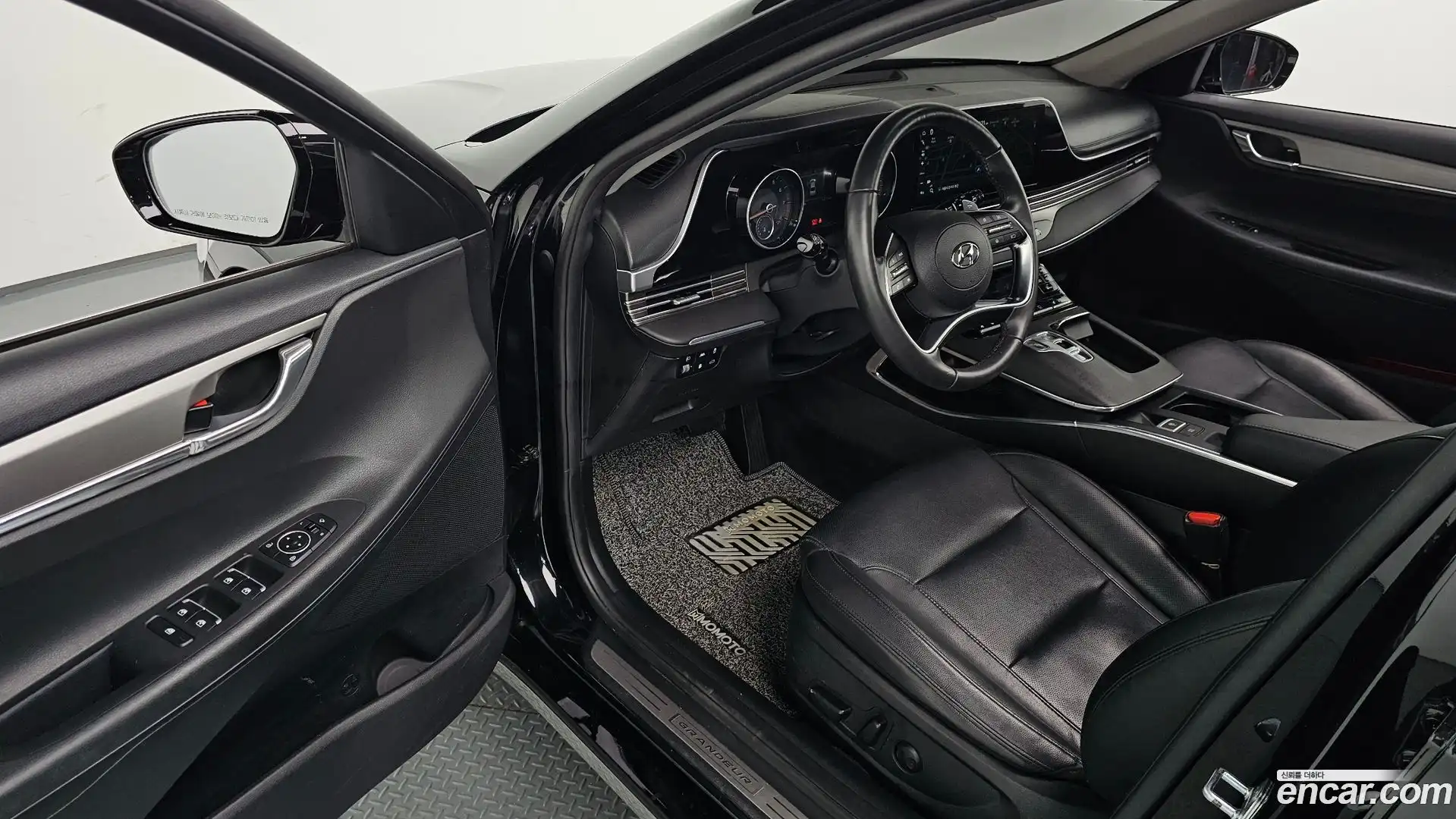 Grandeur Hyundai 2022.5-INNER-010