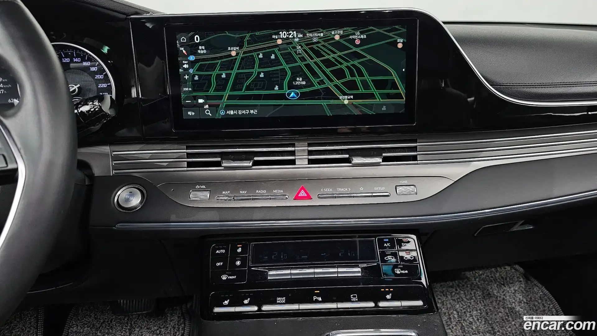 Grandeur Hyundai 2022.5-OPTION-018