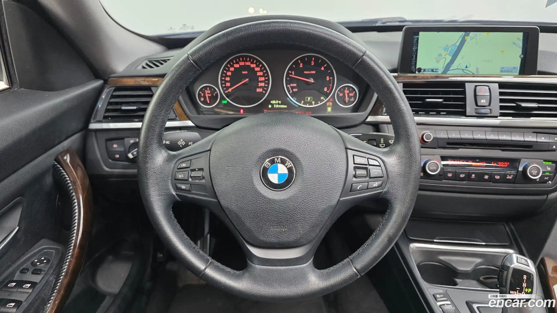 Gran Turismo BMW 2015.7-OPTION-017