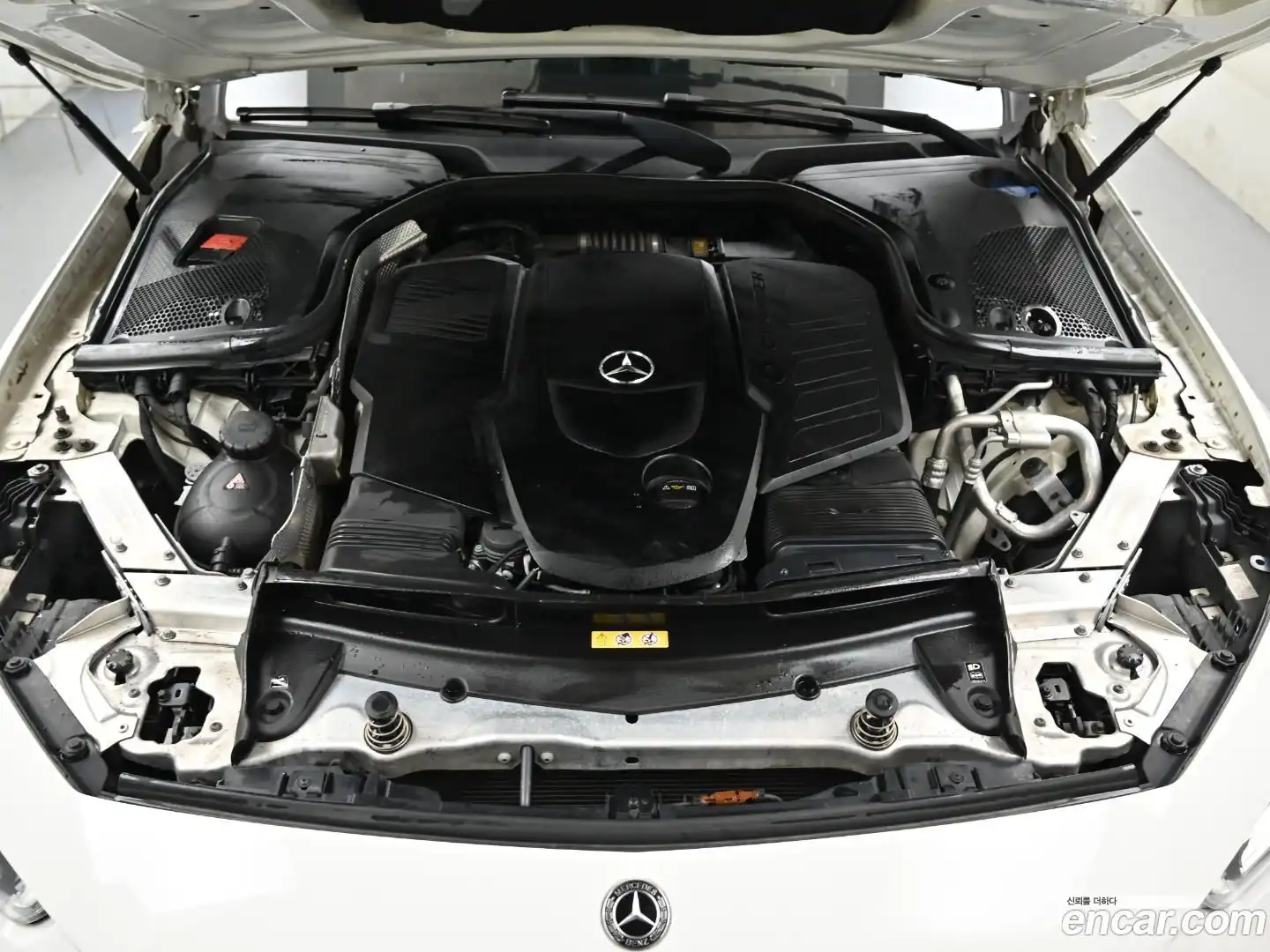 CLS-Class Mercedes-Benz 2018.10-OUTER-006
