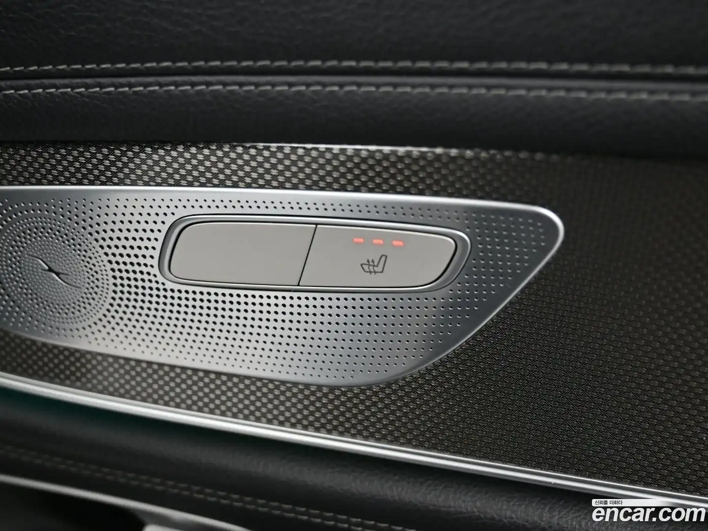 CLS-Class Mercedes-Benz 2018.10-OPTION-020