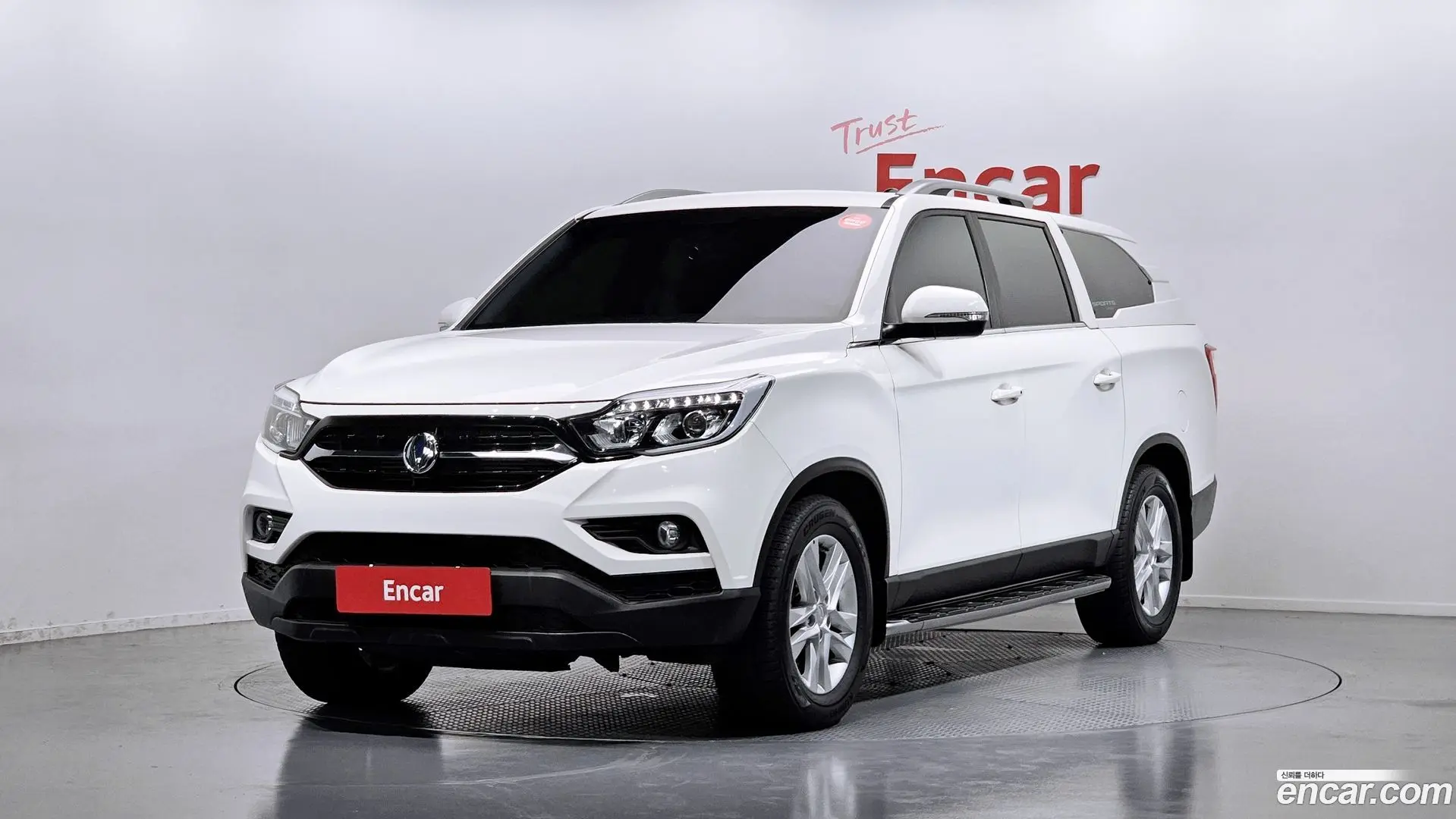 Main__Slider__Photo:Rexton KG Mobility 2019.0-0