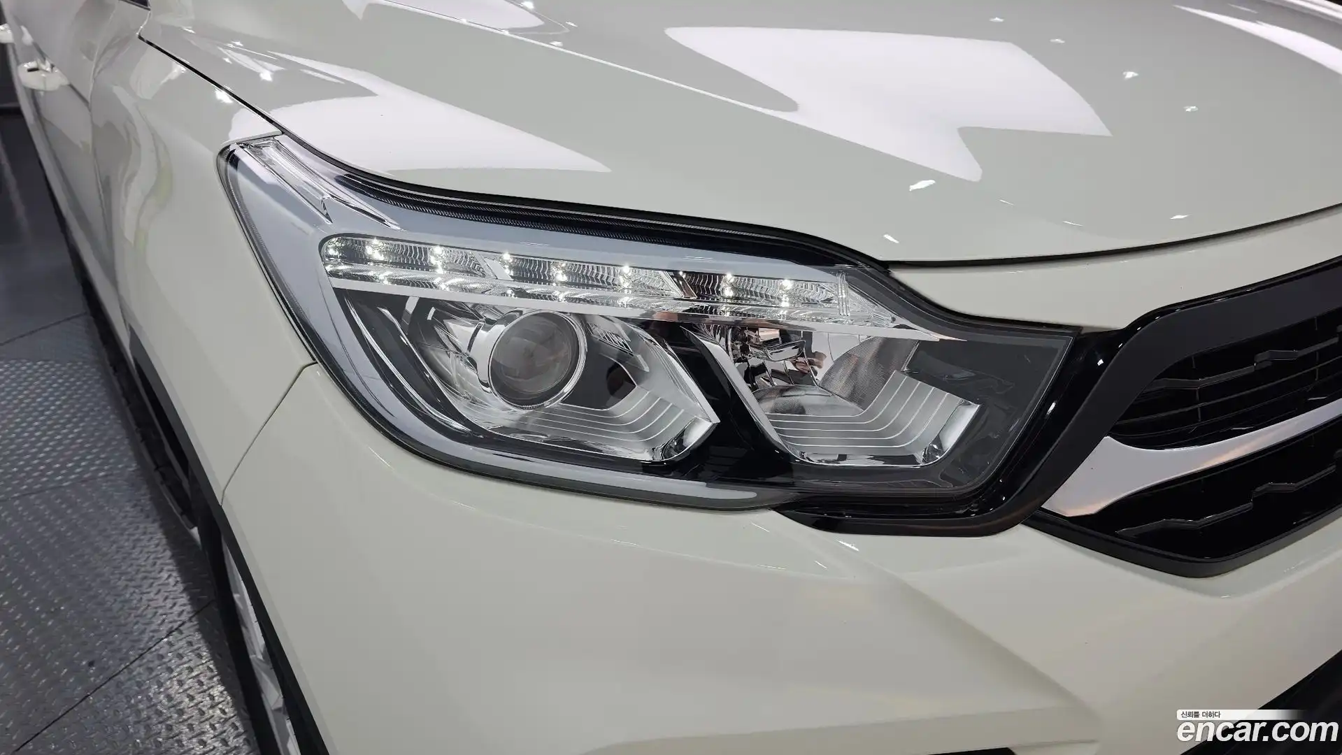 Rexton KG Mobility 2019.0-OUTER-032