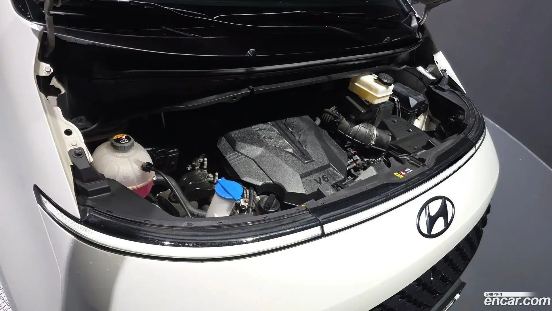 Staria Hyundai 2022.11-OUTER-006