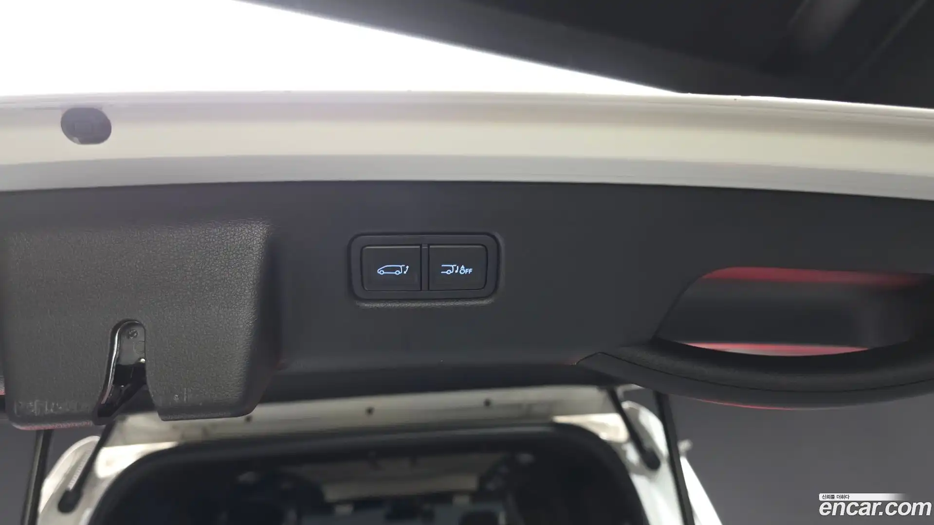 Staria Hyundai 2022.11-OPTION-050
