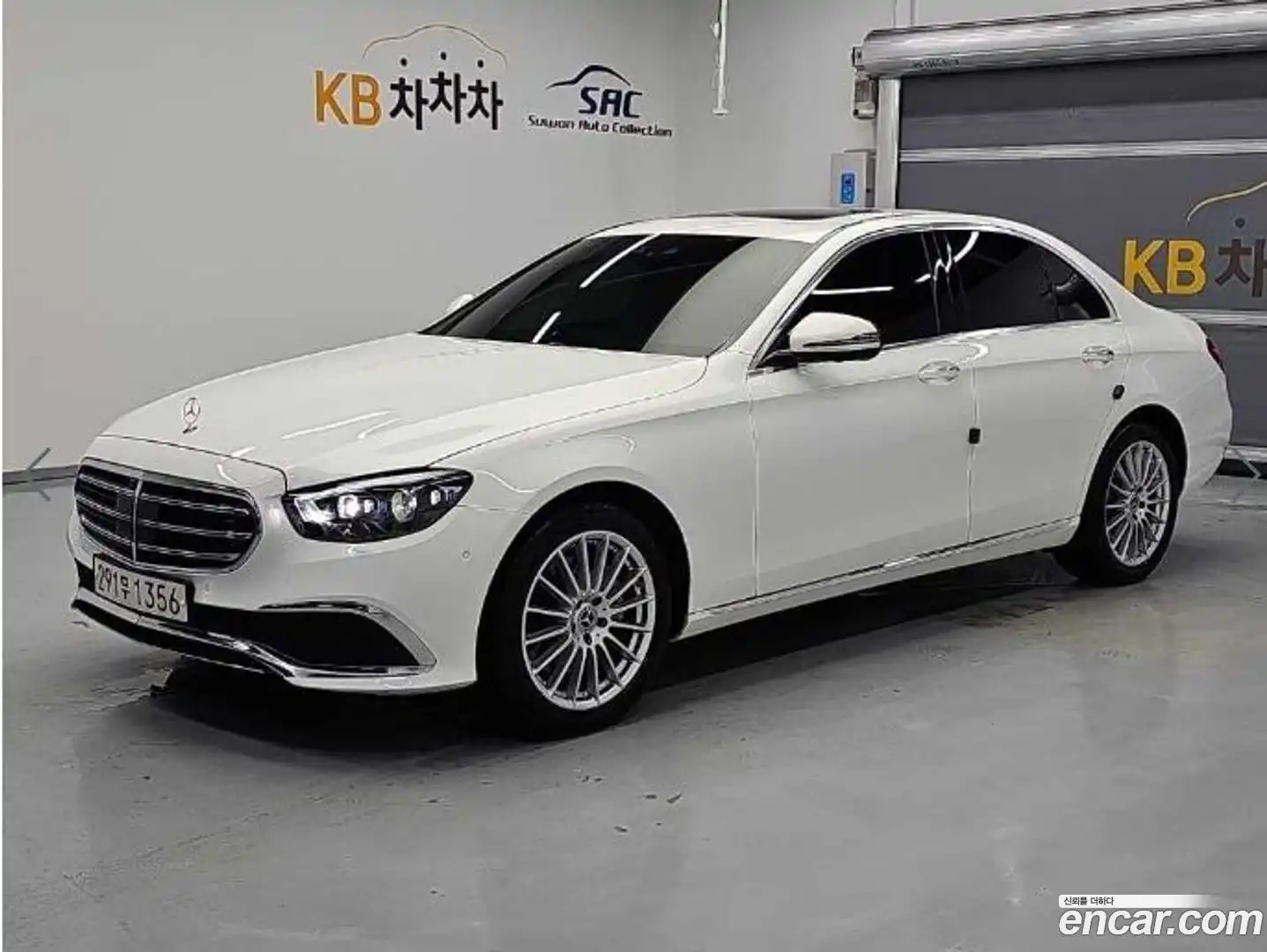 E-Class Mercedes-Benz 2022.6-OUTER-001