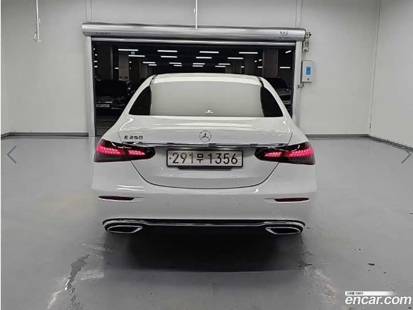 E-Class Mercedes-Benz 2022.6-OUTER-003