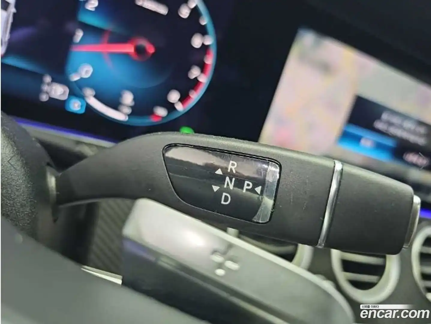 E-Class Mercedes-Benz 2022.6-INNER-008