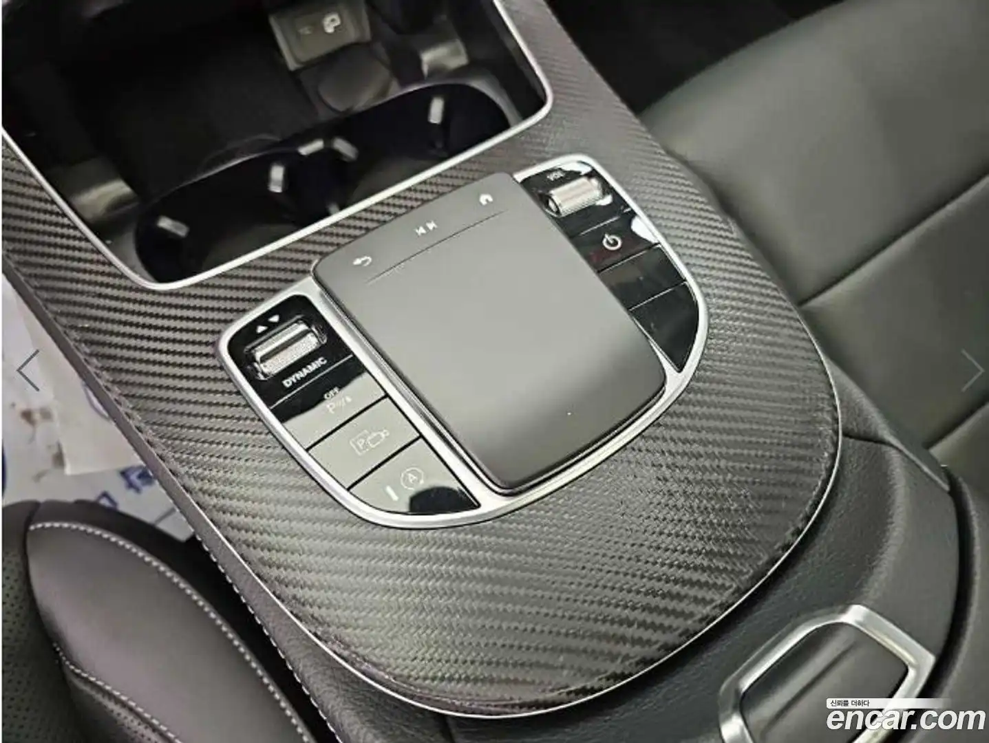 E-Class Mercedes-Benz 2022.6-OPTION-022
