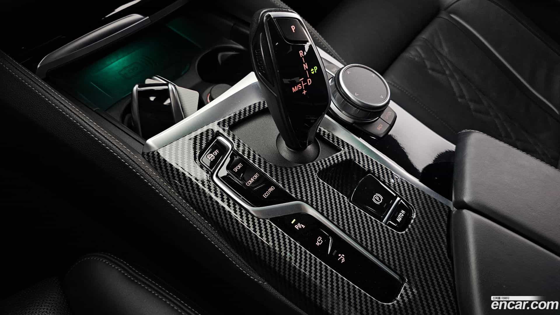 Gran Turismo BMW 2021.1-INNER-009