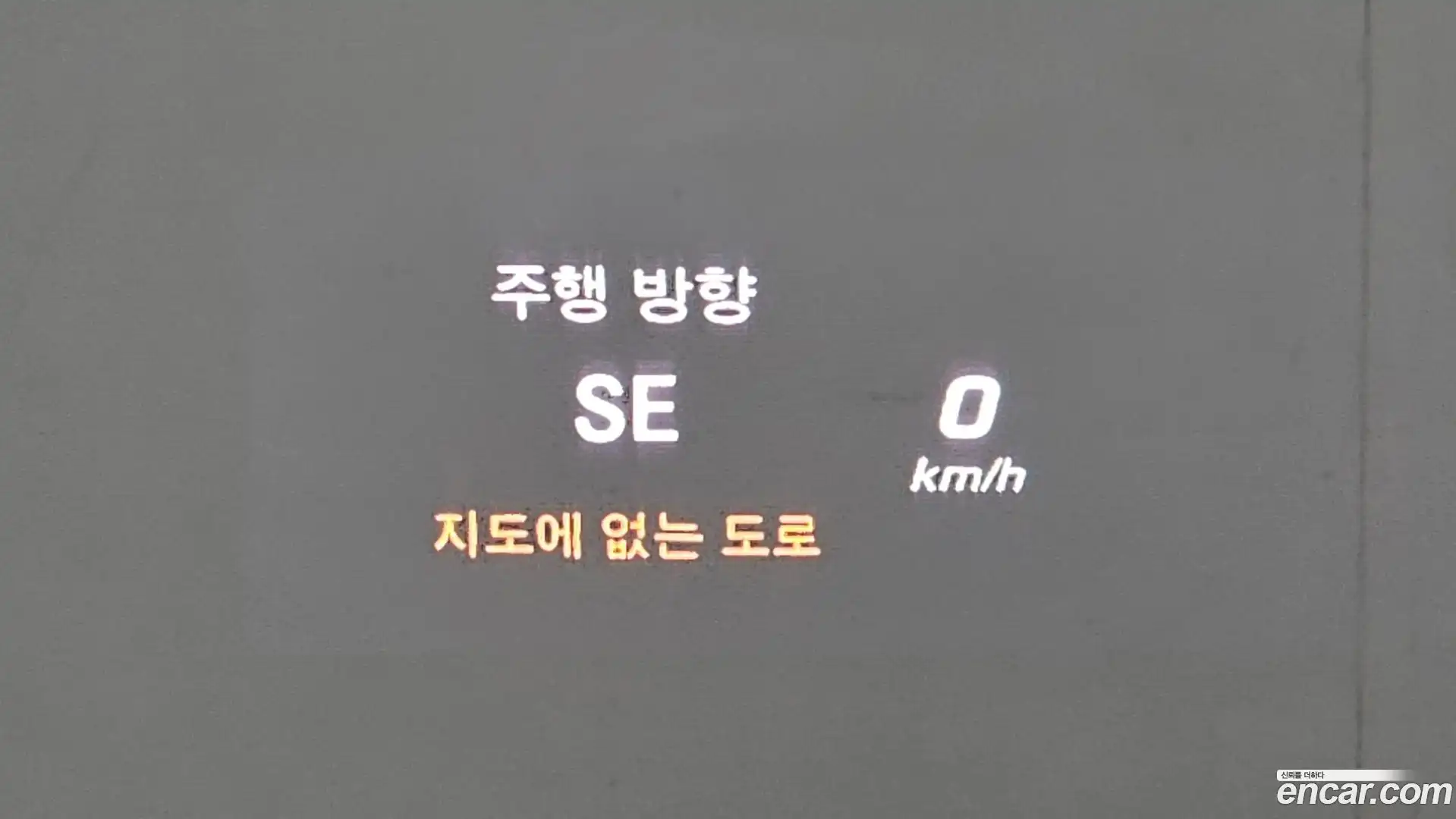 GLC-Class Mercedes-Benz 2019.10-OPTION-021