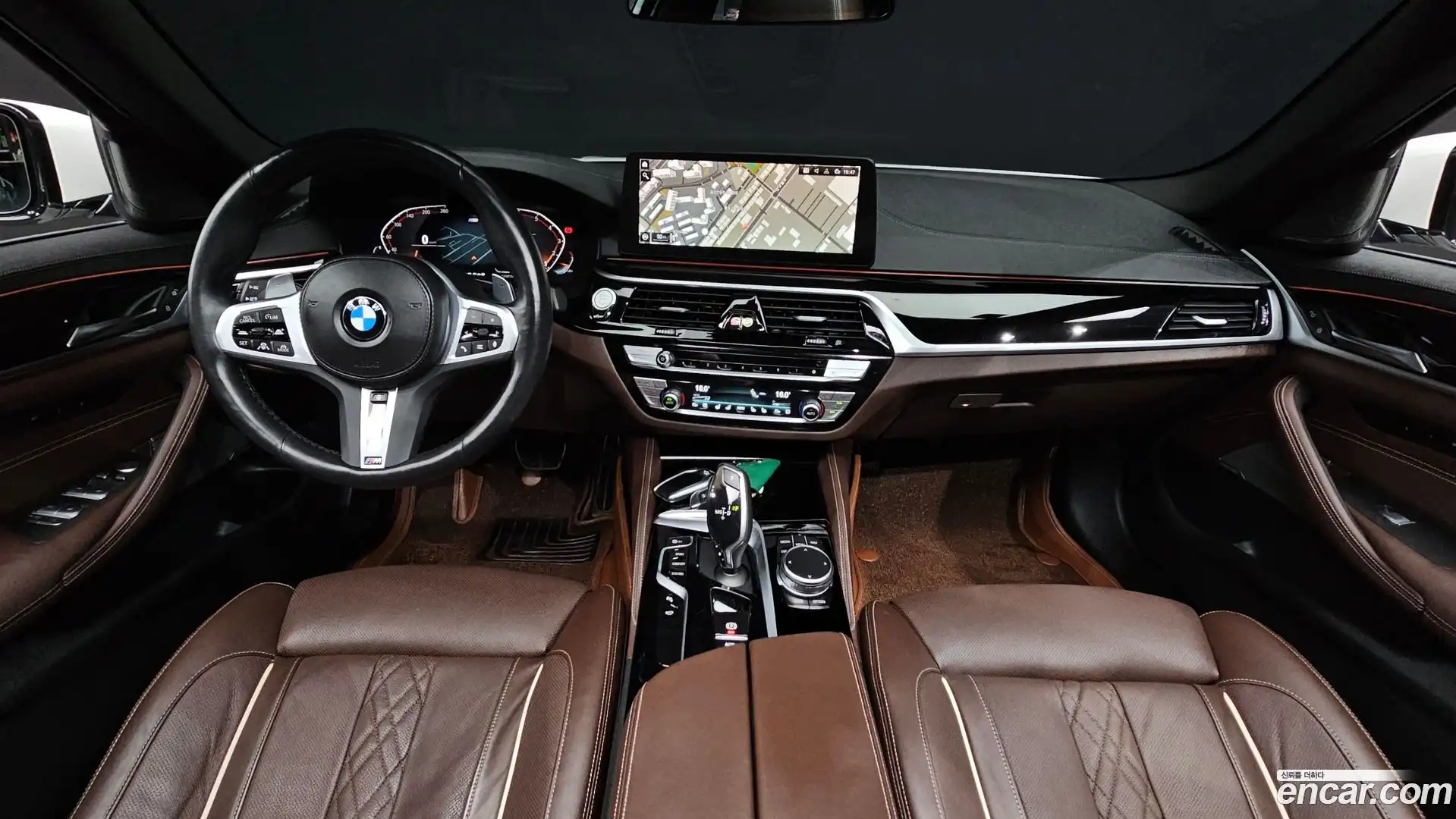 5-Series BMW 2023.1-INNER-007